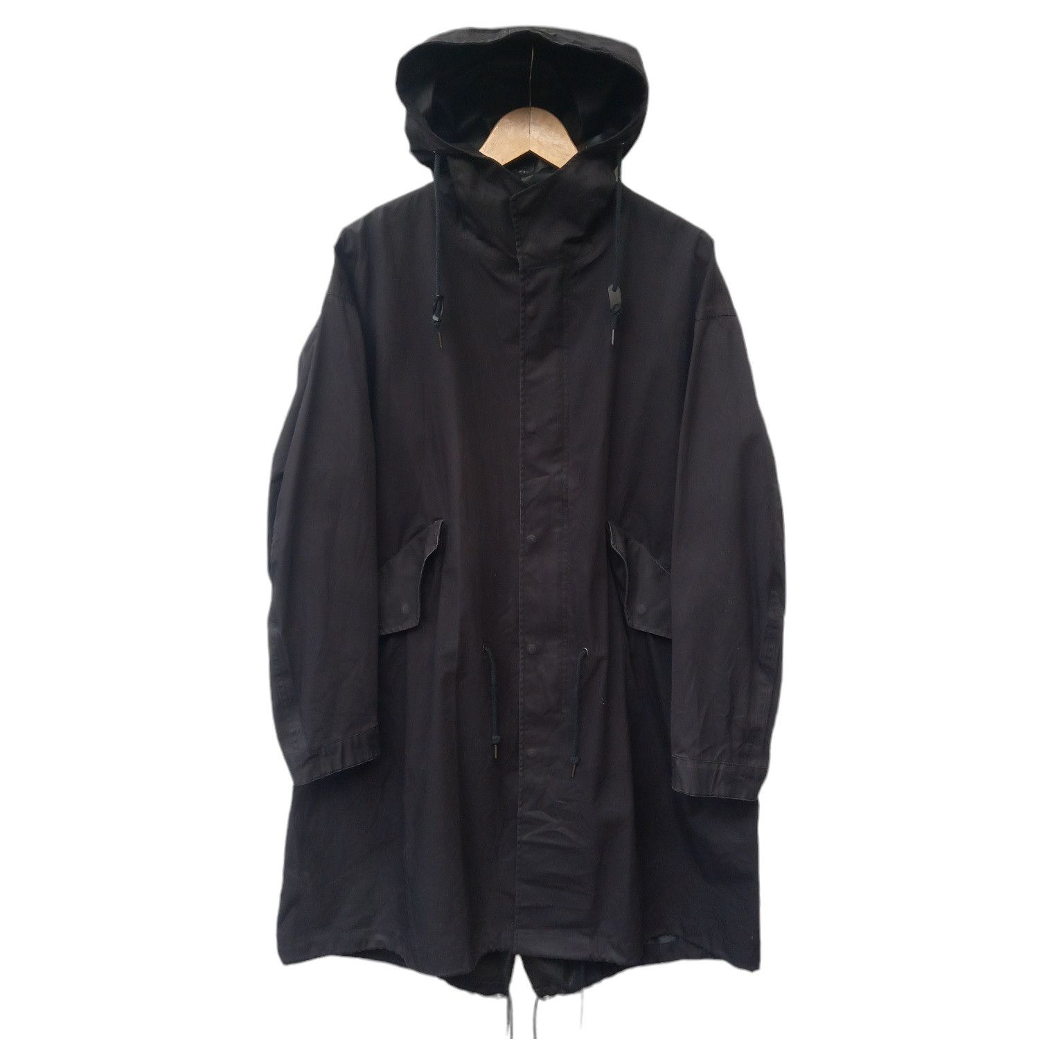 image of Undercover x Uniqlo U Blocktech Fishtail Parka in Black, Men's (Size Large)