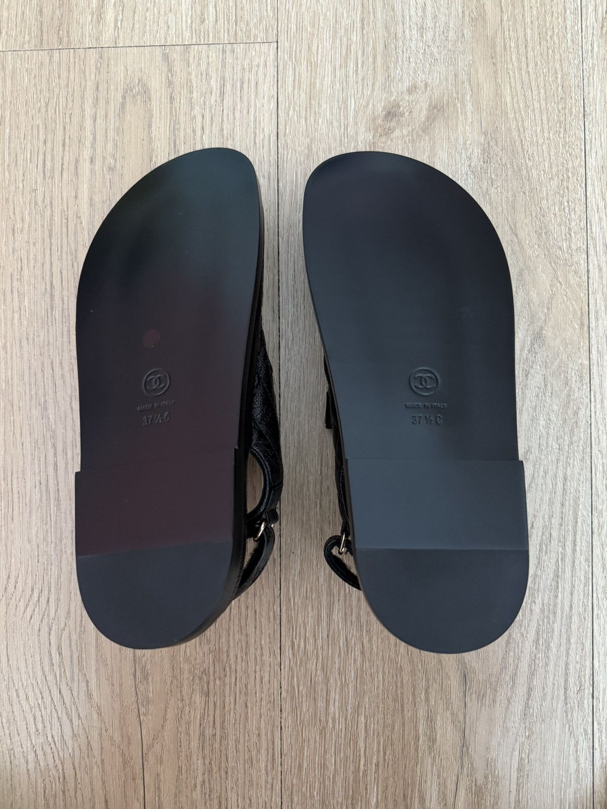 Chanel Chanel Black Caviar Logo Sandals Sz.37,5 Size US 7.5 / IT 37.5 - 9 Thumbnail