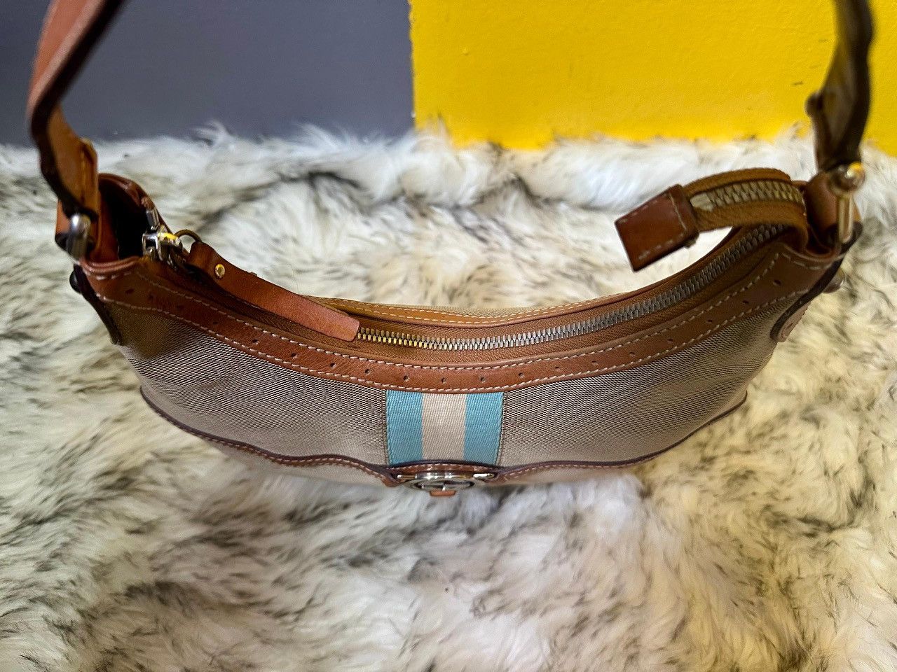 Gucci Authentic Gucci Reins Interlocking GG Logo Vintage Web Hobo Size ONE SIZE - 4 Thumbnail