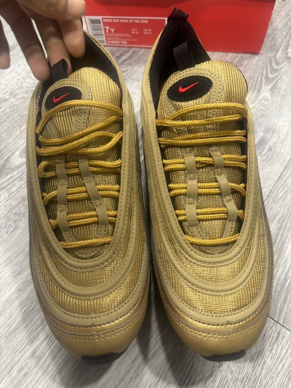 Nike NIKE AIR MAX 97 QS (Gs) Size US 7 / EU 40 - 2 Thumbnail
