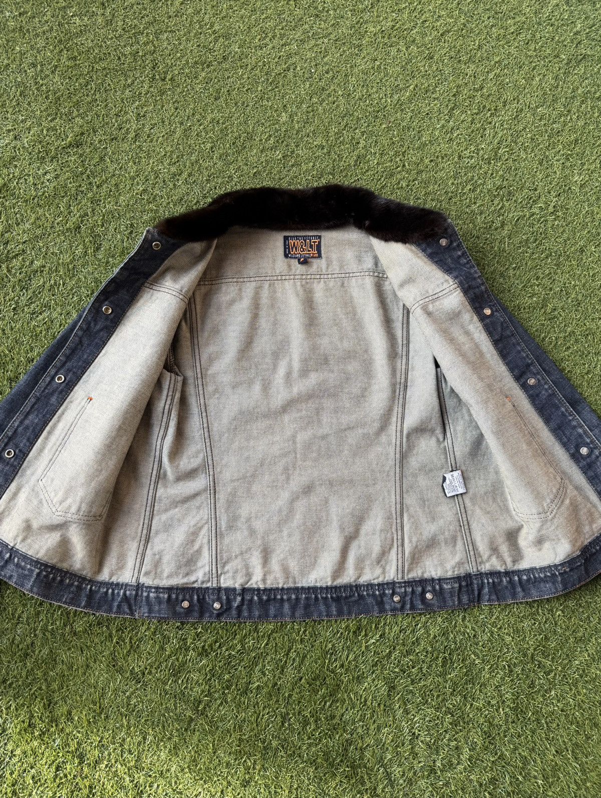 W&LT Walter Van Beirendonck W&LT “Kiss The Future” Denim Jacket Size US M / EU 48-50 / 2 - 10 Thumbnail