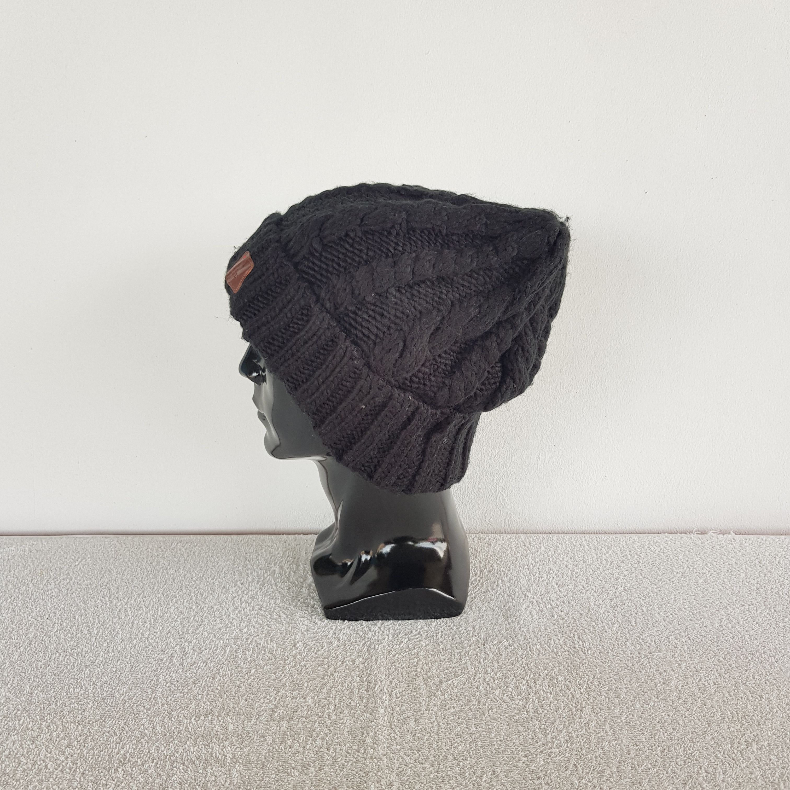 Japanese Brand Vintage Roxy Beanie Surfwear Knit Snow Caps Hats Size ONE SIZE - 4 Thumbnail