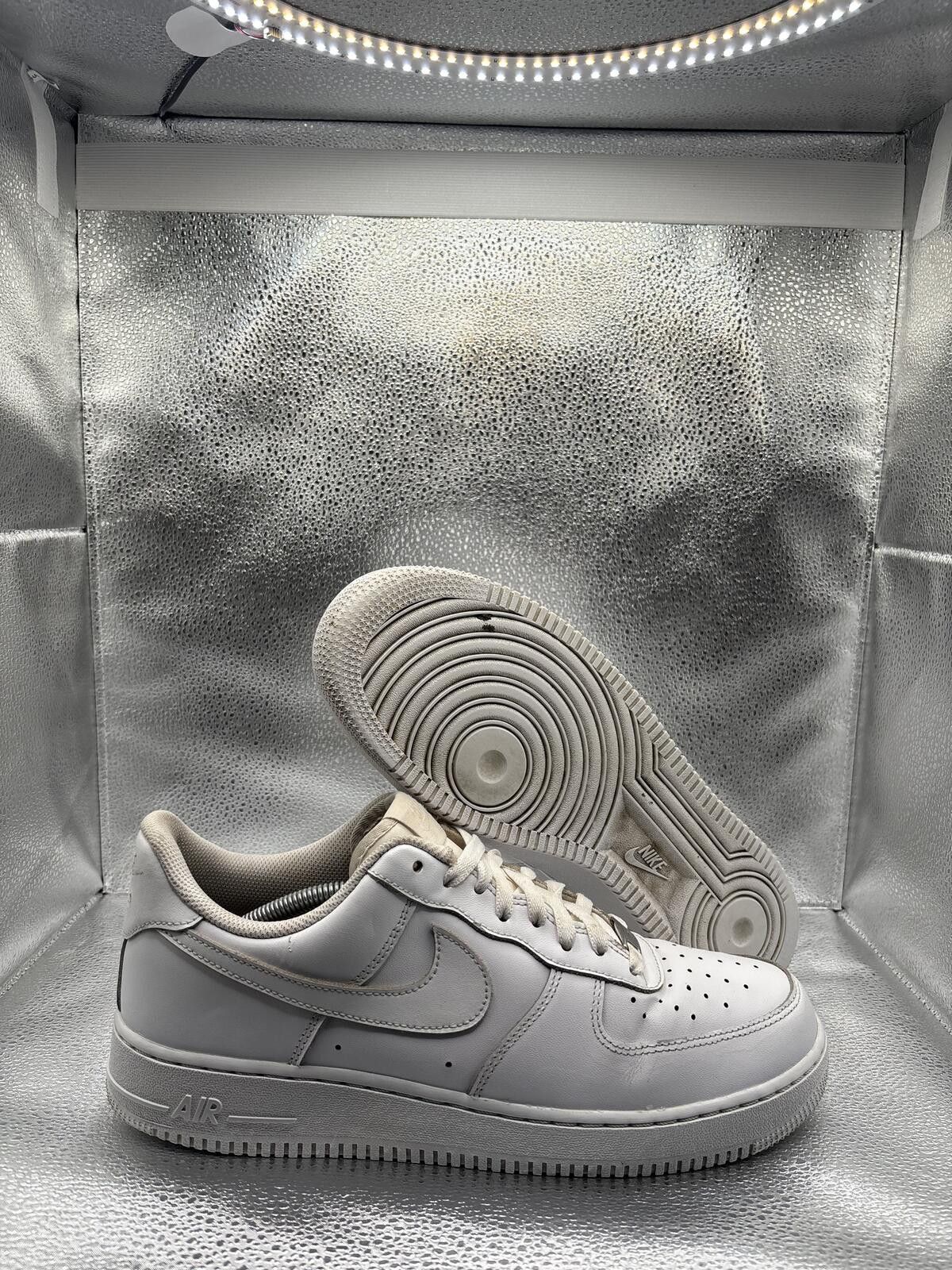 Nike Nike Air Force 1 low triple white Size US 11.5 / EU 44-45 - 1 Thumbnail