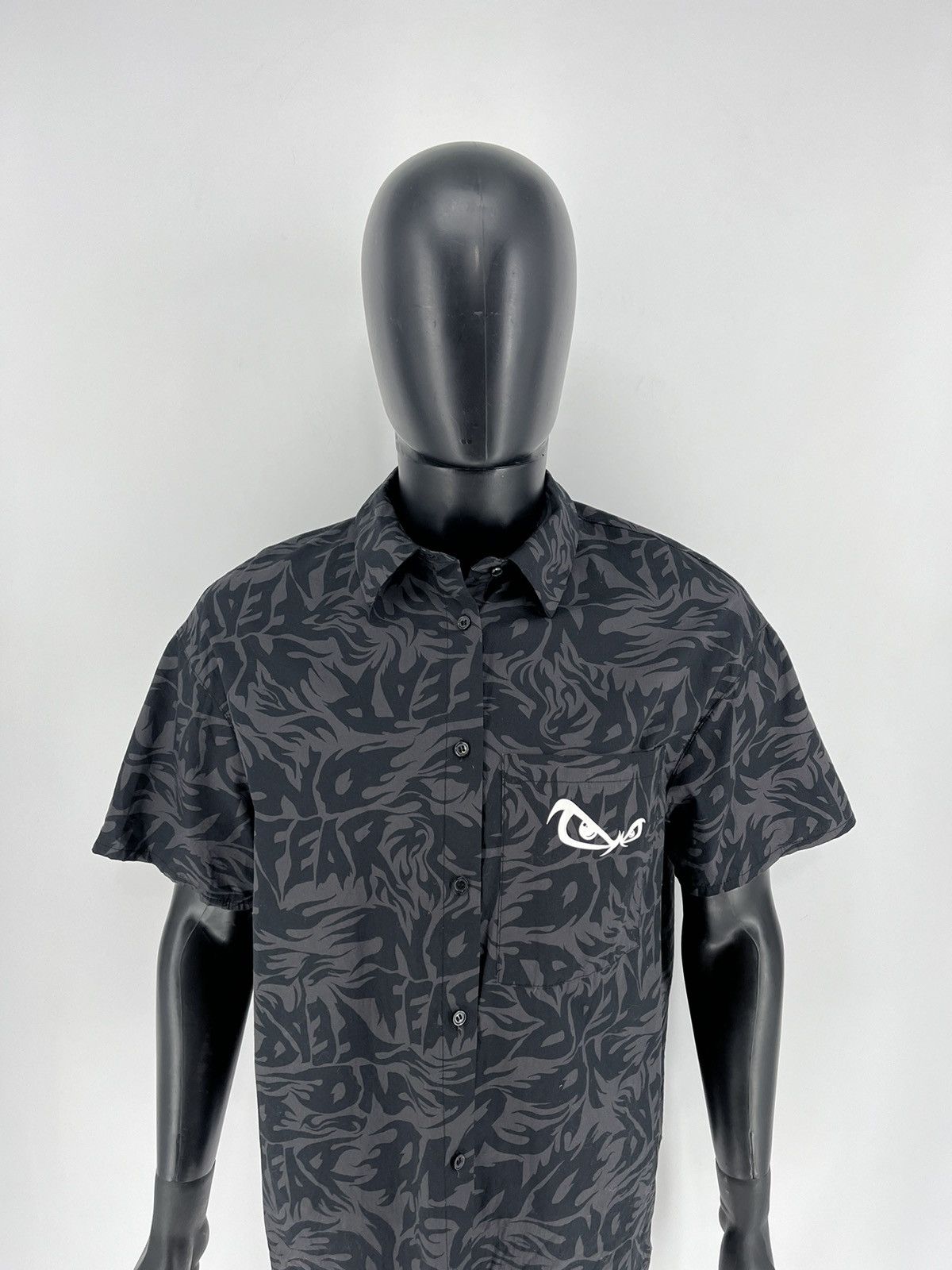 Japanese Brand × Vintage VINTAGE 90s NO FEAR BIG LOGO SHIRT HIPHOP MONOGRAM Size US S / EU 44-46 / 1 - 5 Thumbnail
