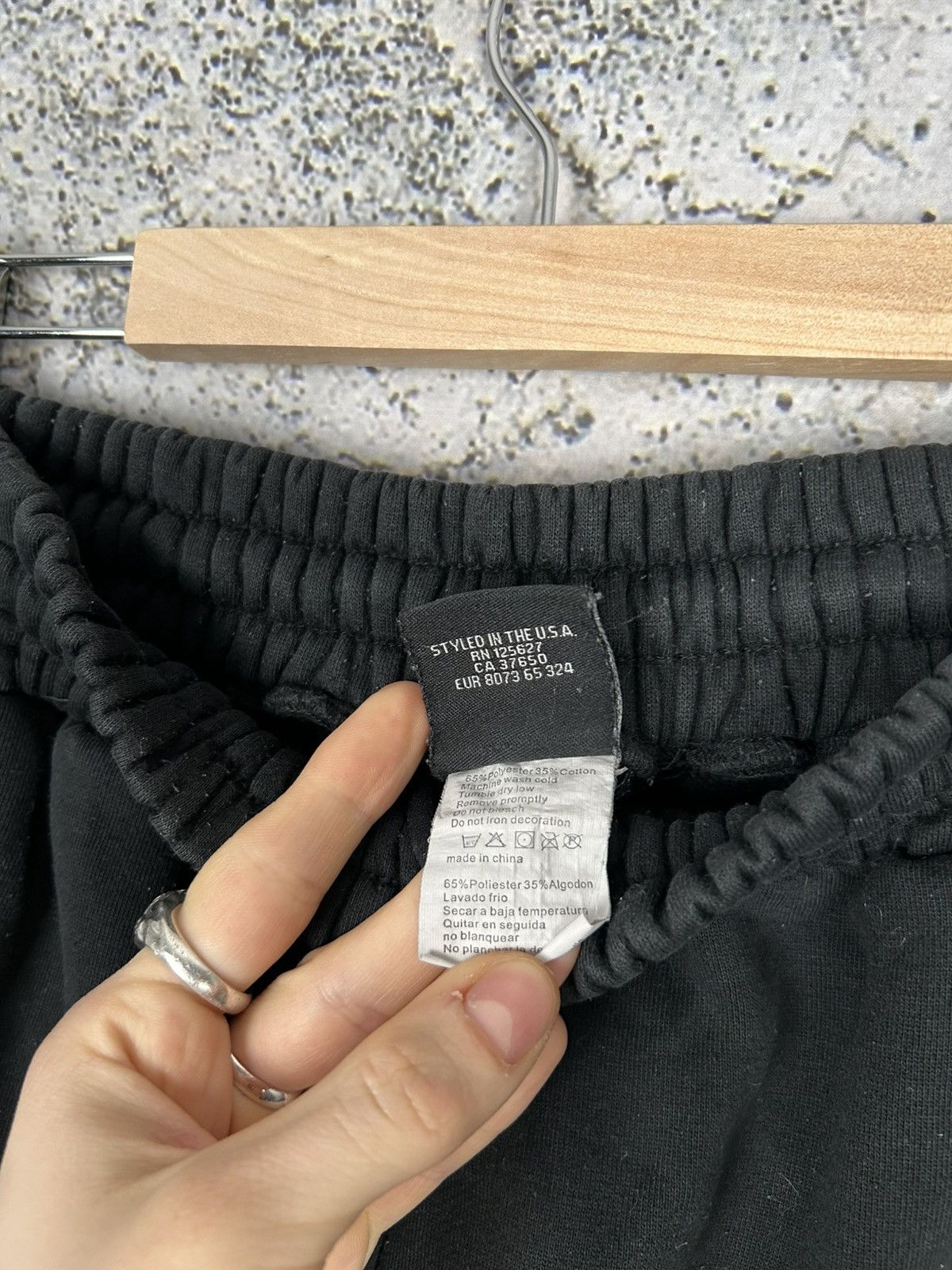 Karl Kani Vintage Karl Kani Rap Sweatpants Baggy Streetwear Hype Size US 30 / EU 46 - 7 Thumbnail