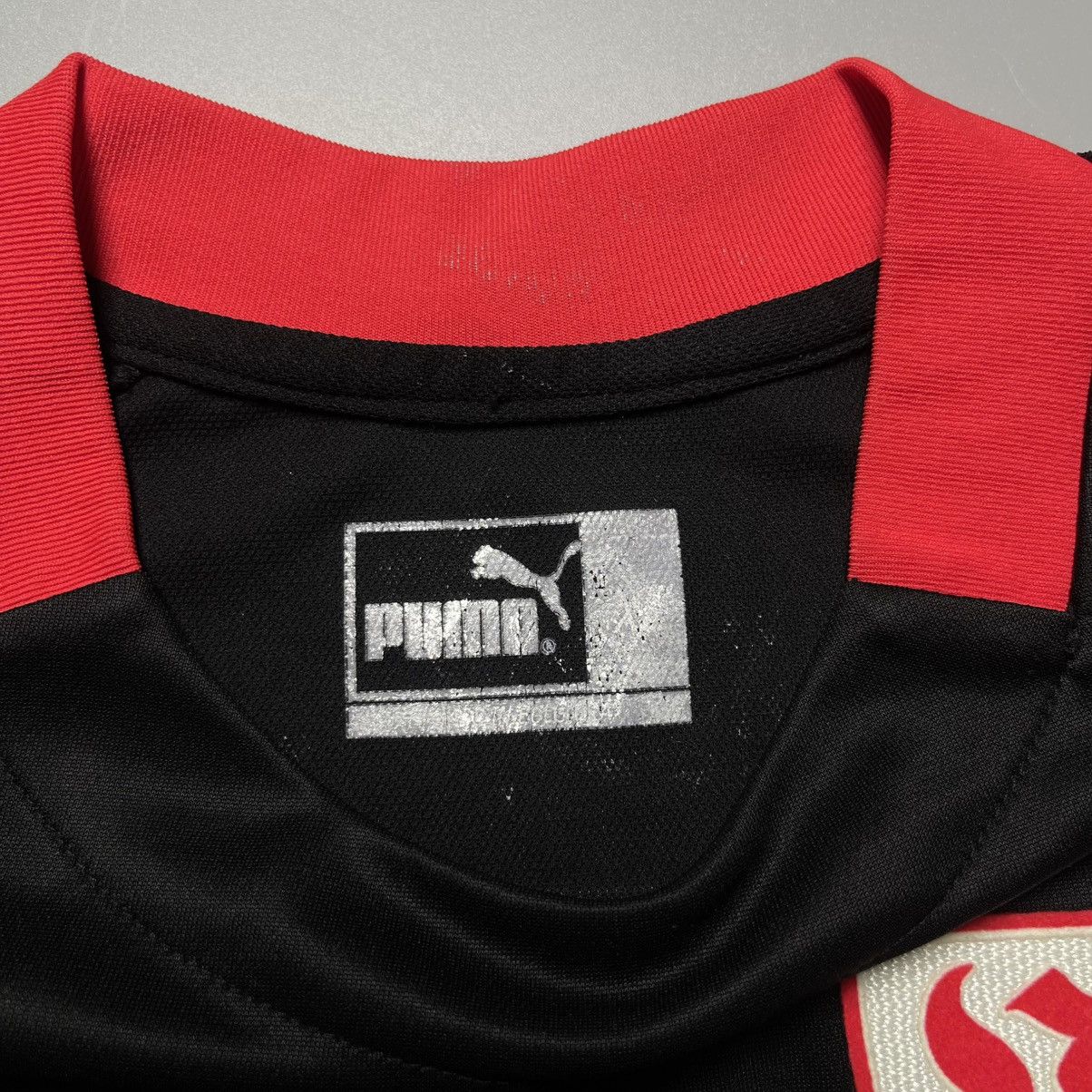 Puma STUTTGART PUMA 2003/2004 FOOTBALL THIRD JERSEY #6 MEIRA Size US XL / EU 56 / 4 - 6 Thumbnail
