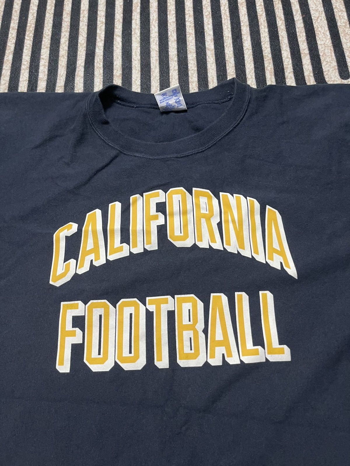 Champion VINTAGE CHAMPION REVERSE WEAVE “CALIFORNIA FOOTBALL” TSHIRT Size US L / EU 52-54 / 3 - 5 Thumbnail