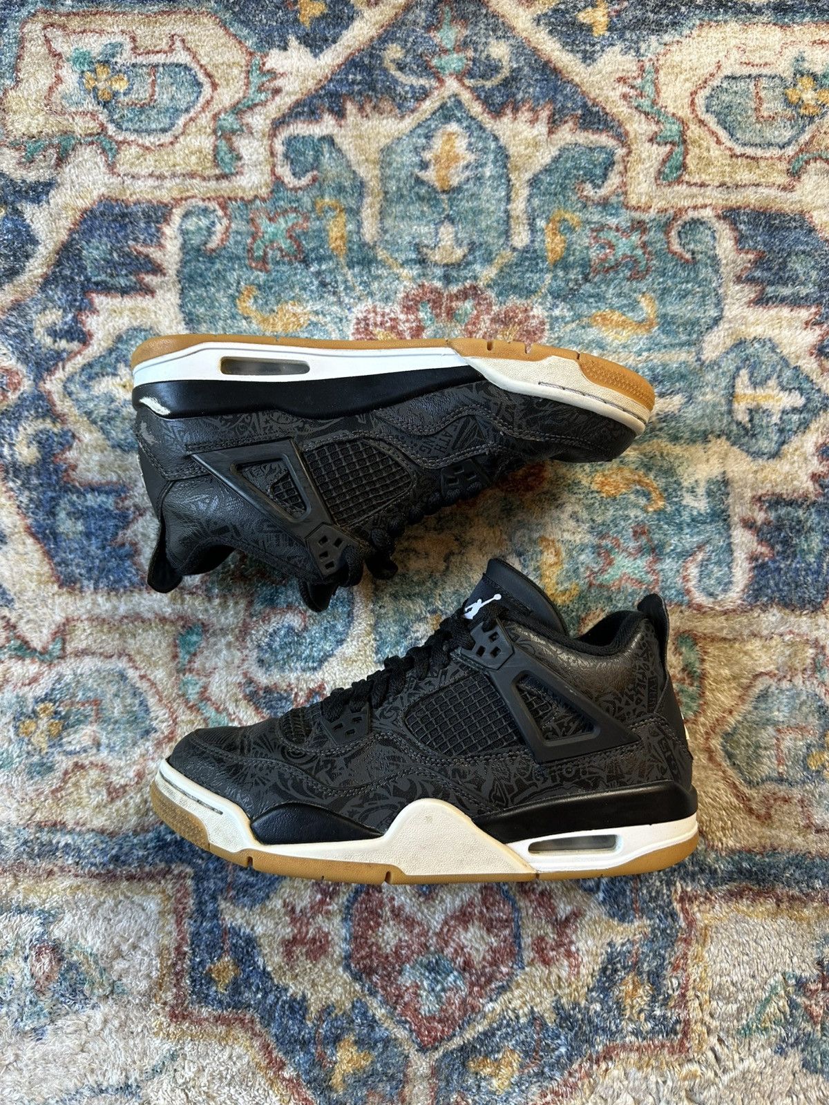 Jordan Brand Jordan 4 Laser Gum Sneakers Size 7 Size US 7 / EU 40 - 1 Thumbnail