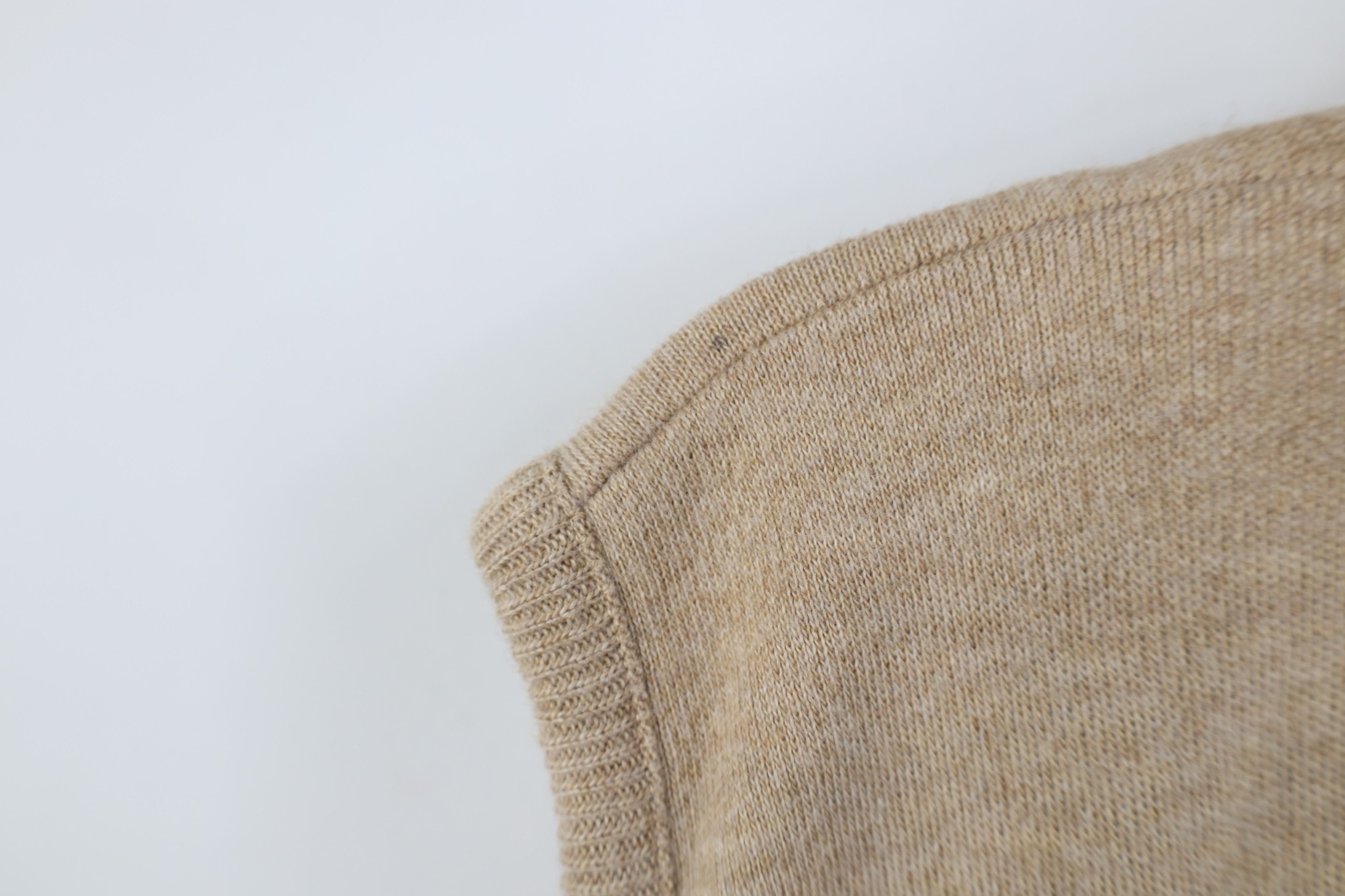 Vintage Vintage 70s Streetwear Knit V-Neck Sweater Vest Beige USA Size US M / EU 48-50 / 2 - 6 Thumbnail