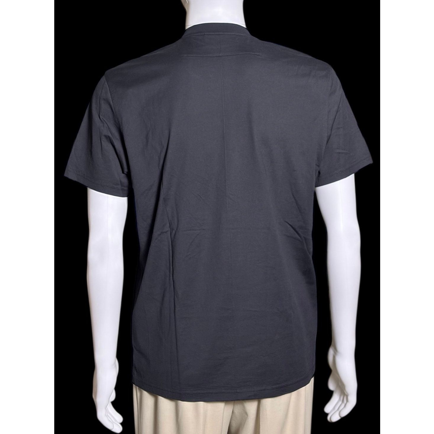 Givenchy Authentic Givenchy Paris Bull's Eye Target Graphic T-Shirt Size US L / EU 52-54 / 3 - 3 Thumbnail