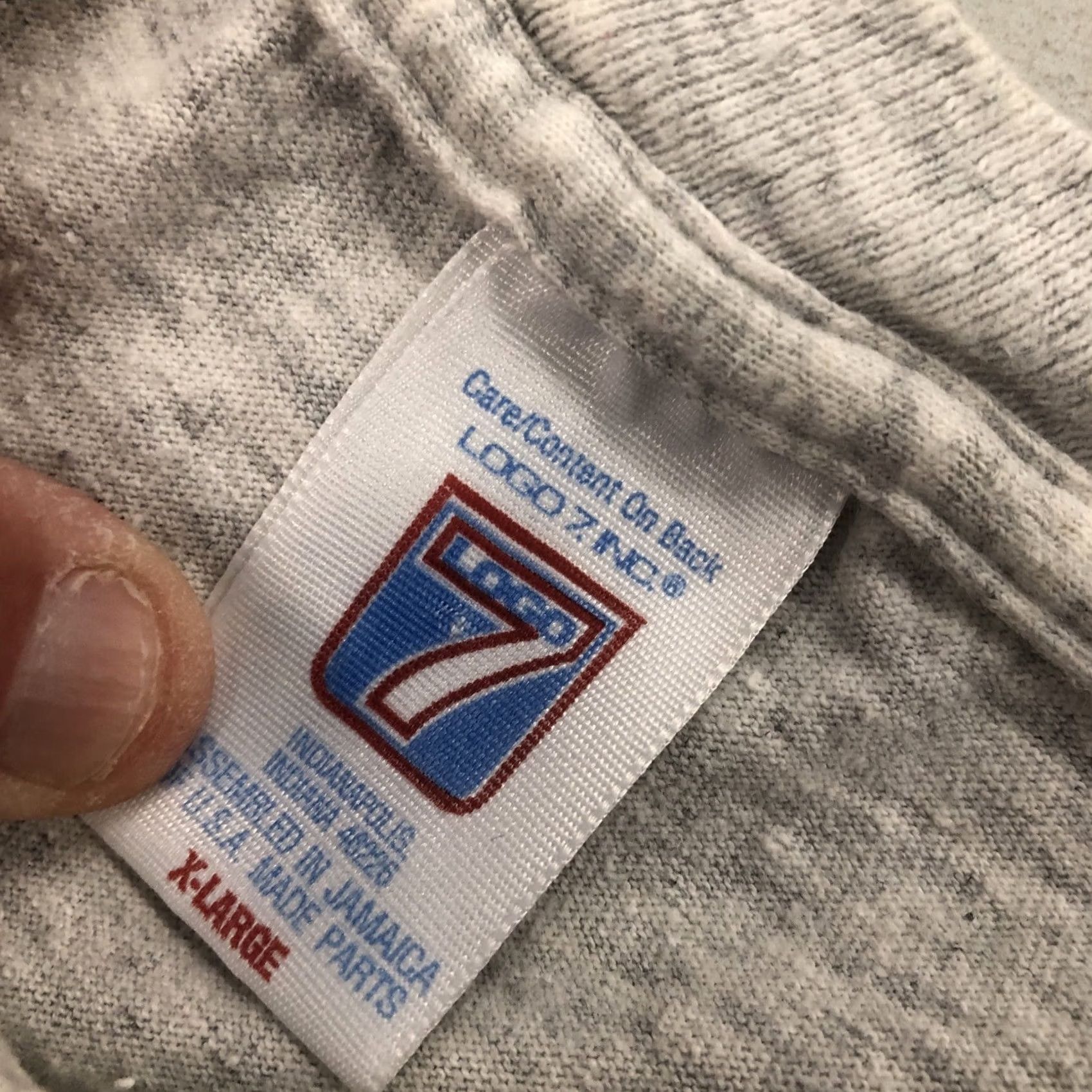 Logo 7 VINTAGE Logo 7 90s Chicago White Sox Shirt XL USA Baseball MLB T-Shirt Gray Short Sleeve Crew Neck Logo Print Mens Adults Size US XL / EU 56 / 4 - 7 Thumbnail