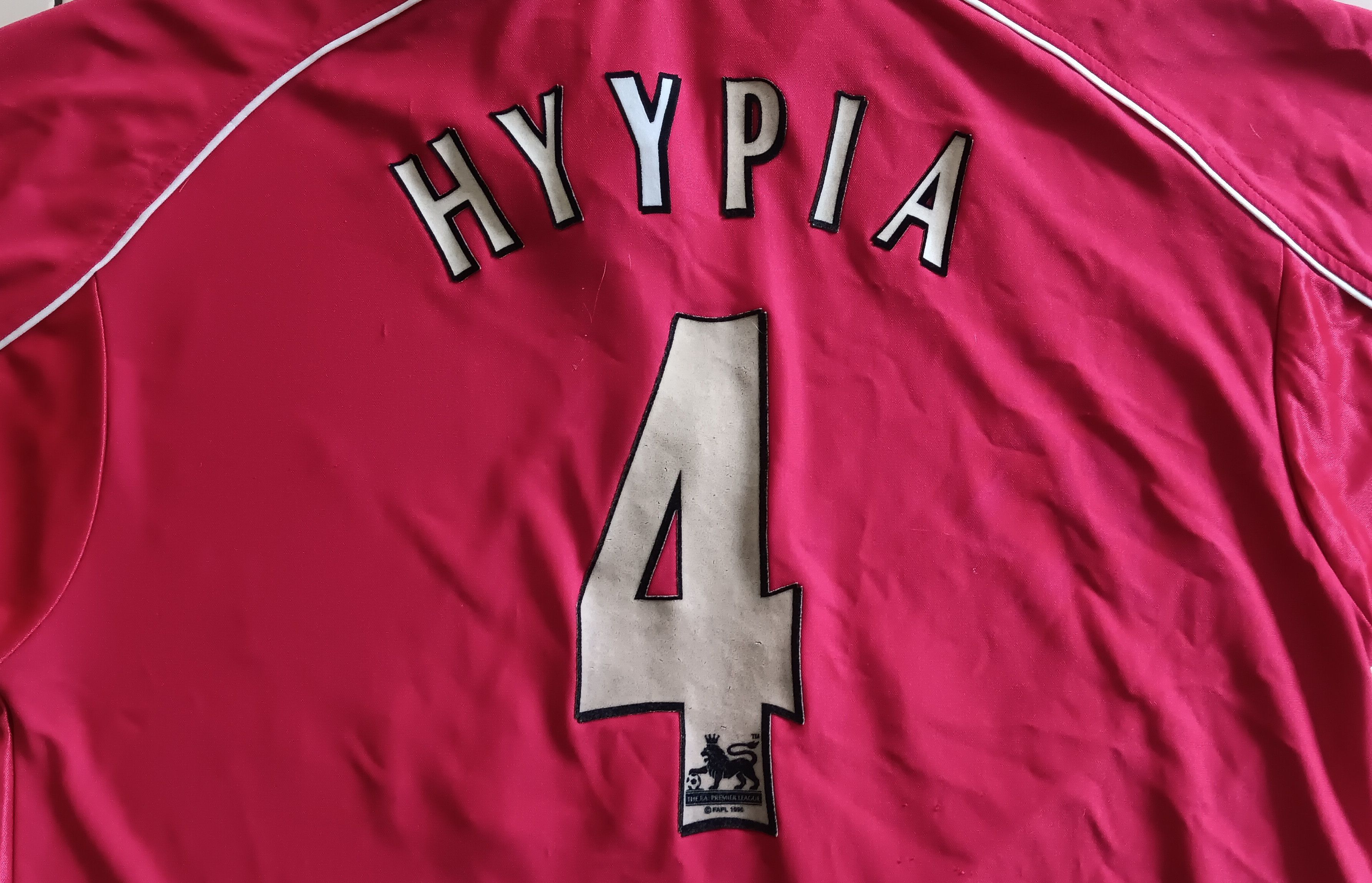 Reebok 2000-2002 | Liverpool (Home) | Vintage Jersey Size US XL / EU 56 / 4 - 8 Thumbnail