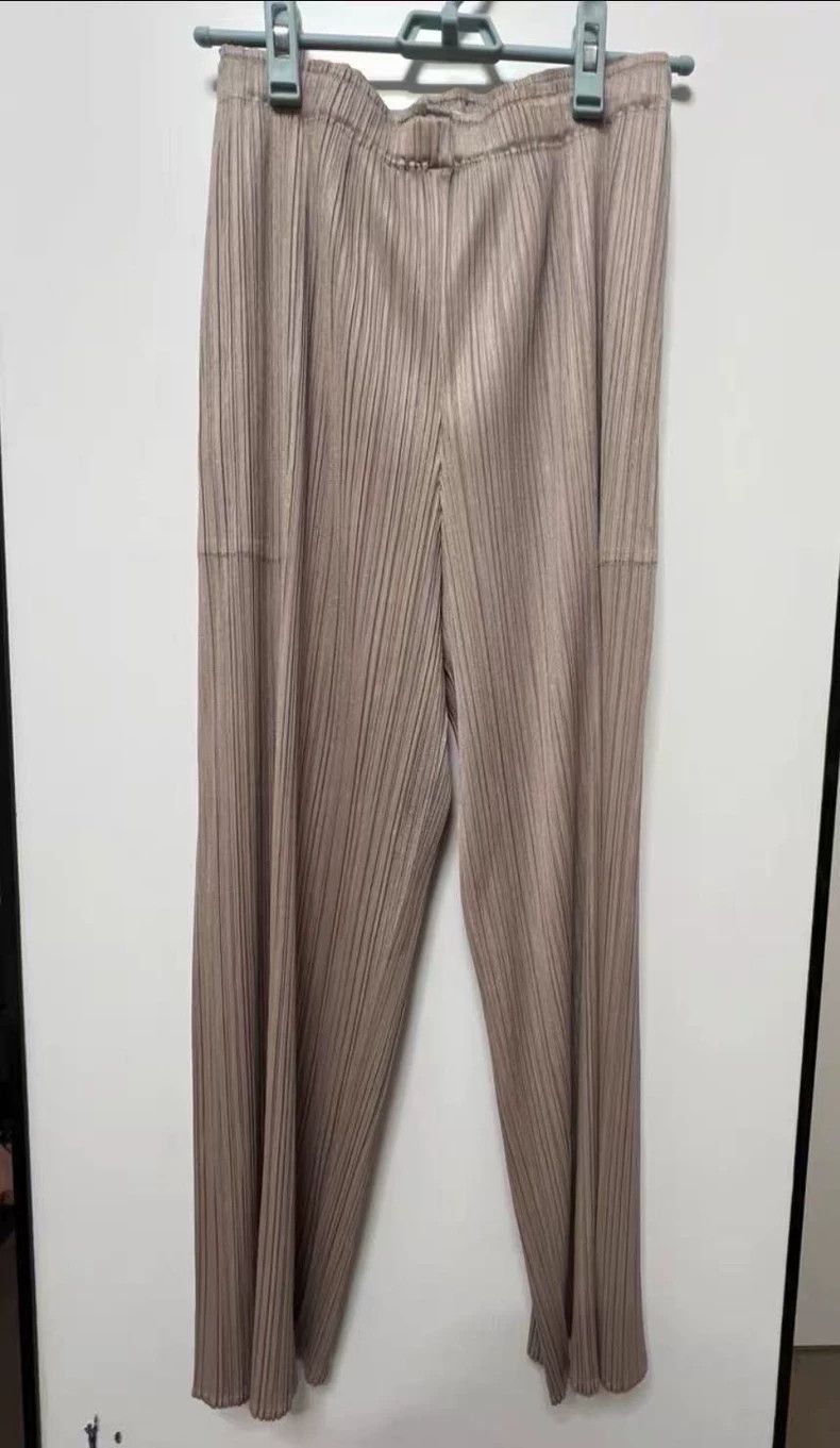 Issey Miyake issey miyake size:2 Pink pleated pants Size 42" / US 20 - 1 Thumbnail