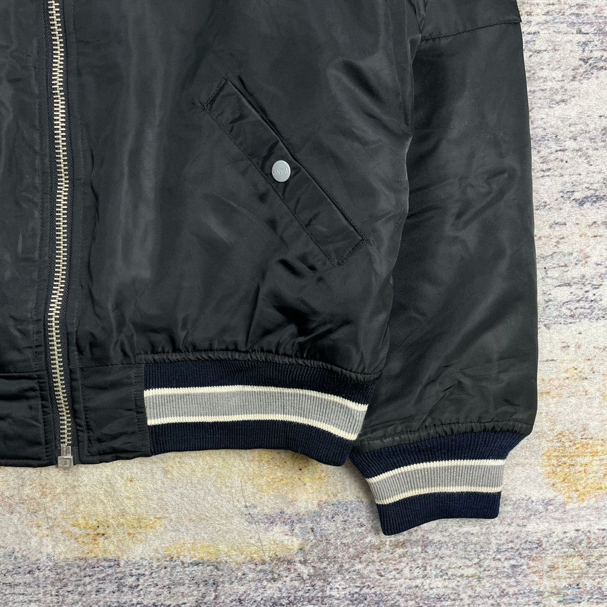 Yohji Yamamoto 90s Kansai Yamamoto embroidery dragon reflective logo jacket Size US L / EU 52-54 / 3 - 9 Thumbnail