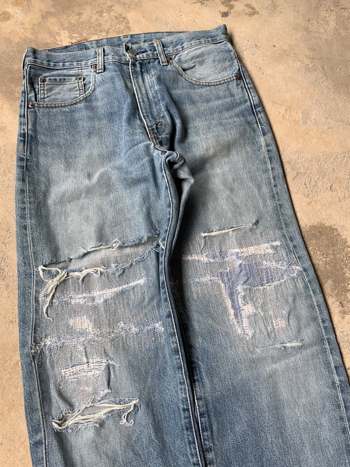 Levi's Vintage Levis Big E Selvedge Distressed Denim Size US 31 - 12 Thumbnail