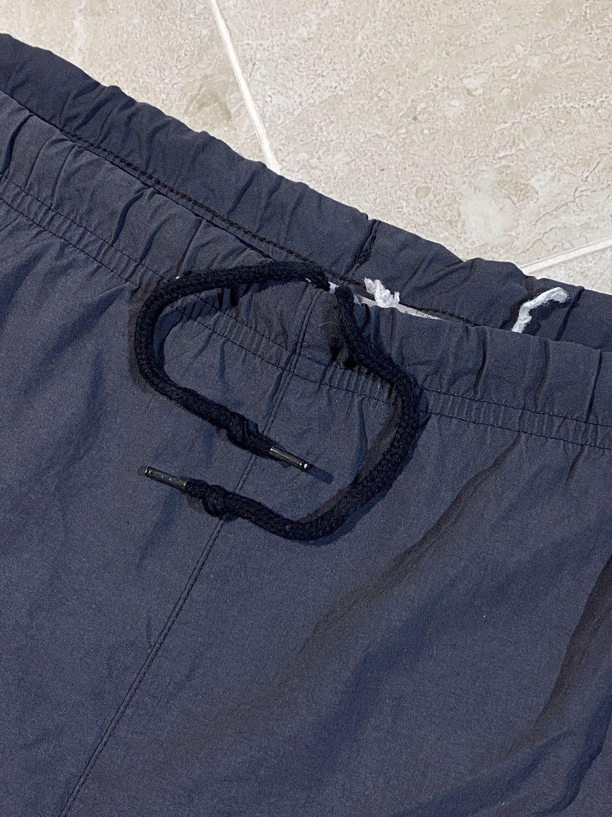 Nike 🔥 Y2K NIKE SWOOSH SWIM SHORTS NYLON SUMMER VIBES GREY Size US 32 / EU 48 - 6 Thumbnail