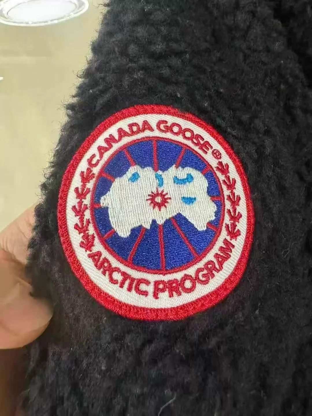 Canada Goose Canada Goose Fleece Jacket M Near Mint Size M / US 6-8 / IT 42-44 - 4 Thumbnail