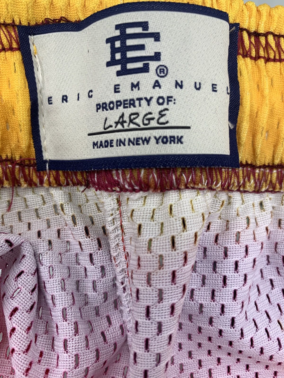 Eric Emanuel Eric Emanuel EE short “Yellow/Red Stripe” Size US 34 / EU 50 - 3 Thumbnail
