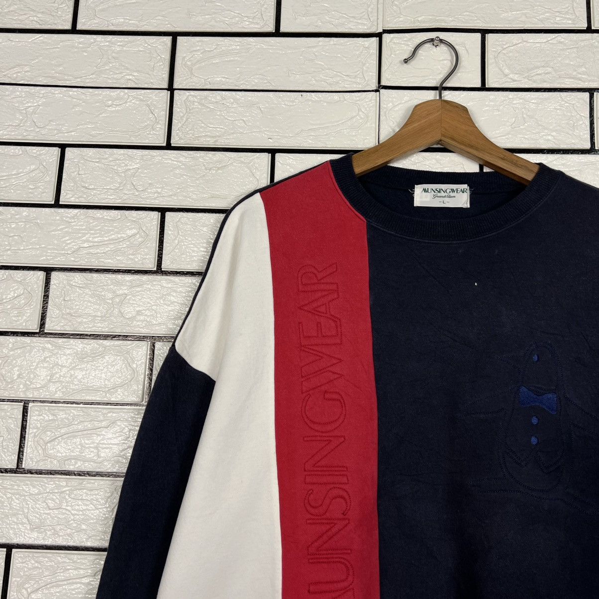 Japanese Brand MUNSINGWEAR Embroidered Big Logo Sweatshirt #4246-C193 Size US L / EU 52-54 / 3 - 3 Thumbnail