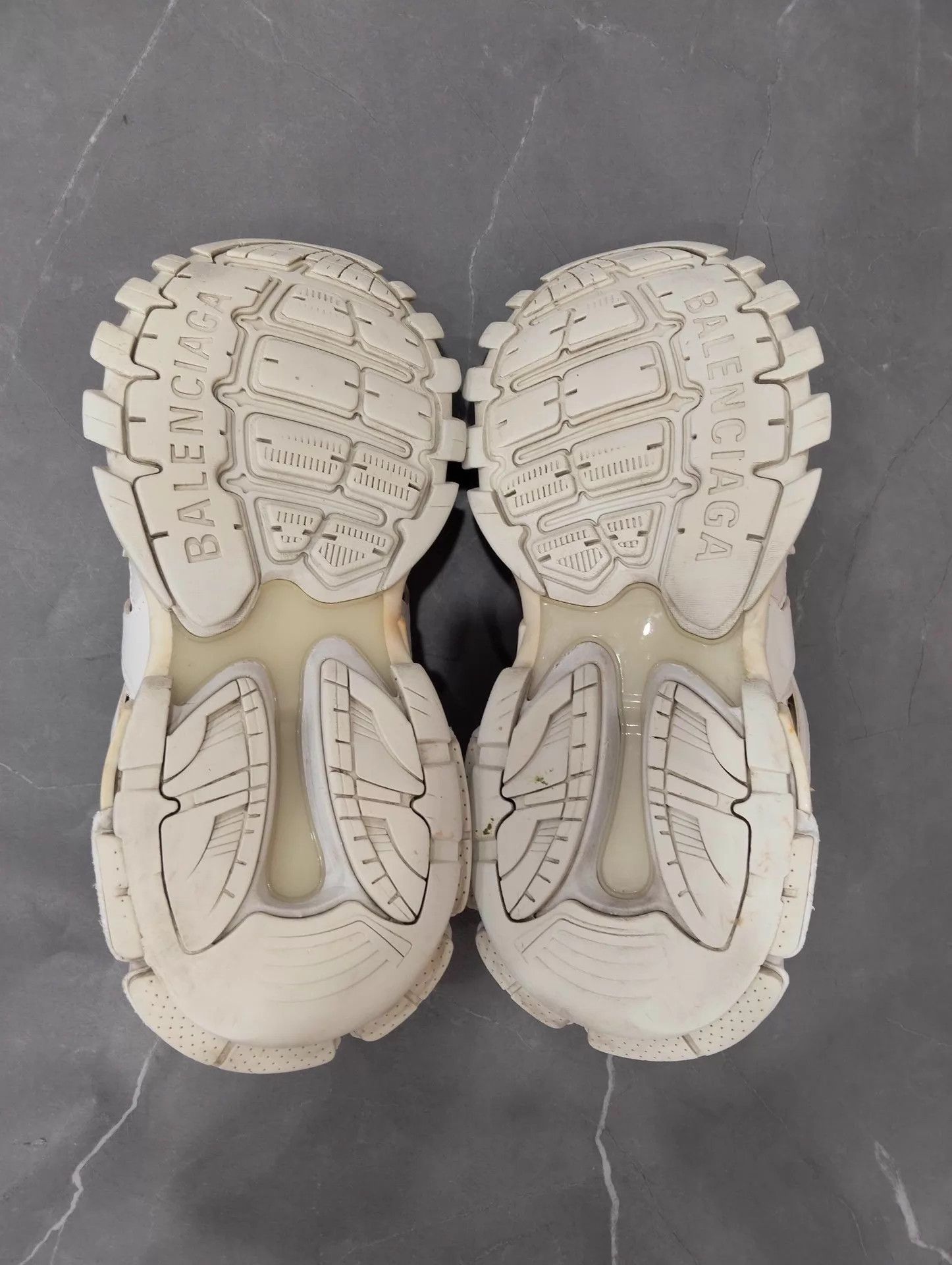 Balenciaga Balenciaga Track 1.0 White Sneakers 42 Size US 9 / EU 42 - 6 Thumbnail