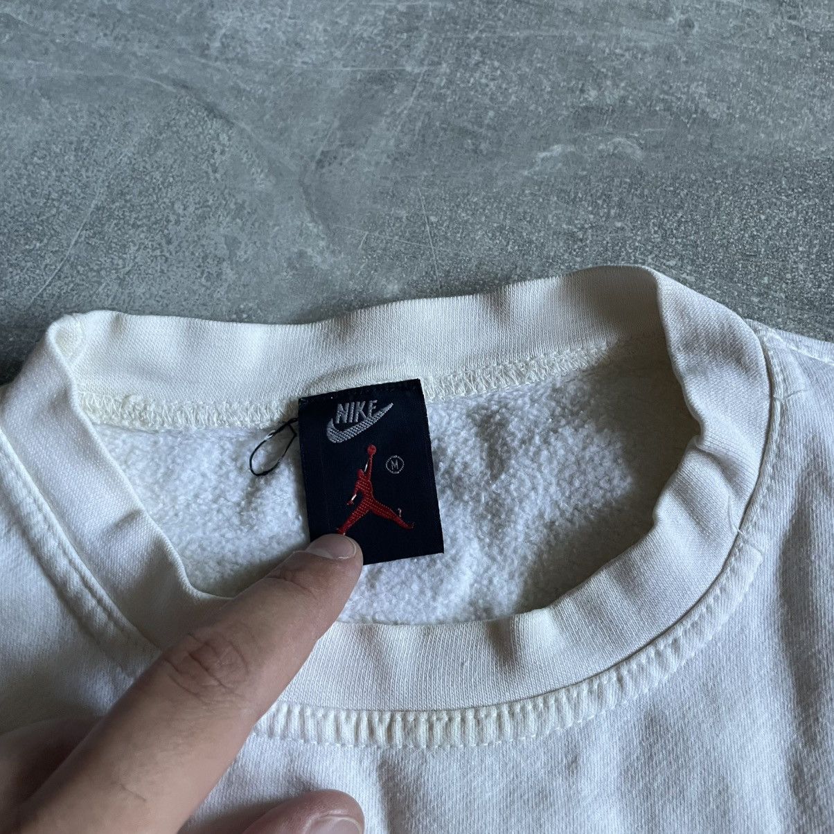 Jordan Brand 90s Vintage Nike Jordan sweatshirt big logo baggy swoosh acg Size US M / EU 48-50 / 2 - 2 Thumbnail