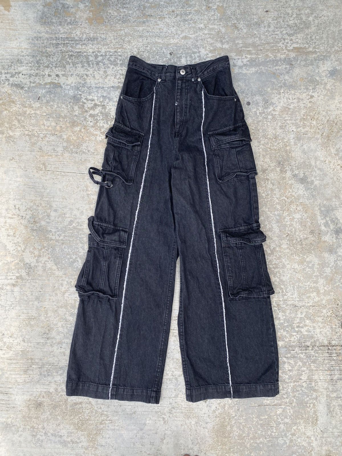 Japanese Brand Colony 2139 baggy denim cargo pants Size 26" / US 2 / IT 38 - 1 Thumbnail