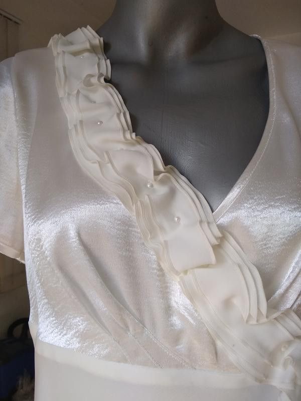Other Ivory formal midi dress sz S Size S / US 4 / IT 40 - 2 Thumbnail