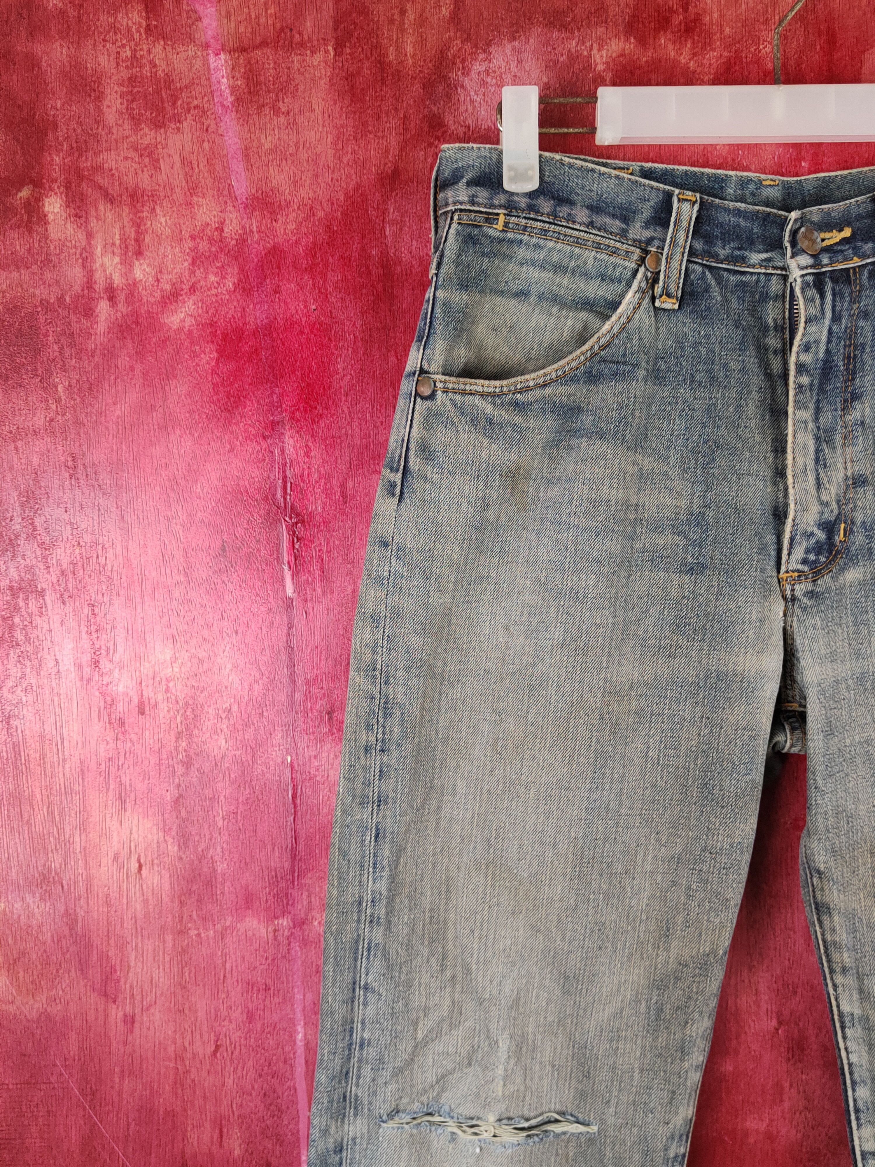 Japanese Brand Wrangler Dark Blue Faded Distressed Ripped Jeans #S2246 Size US 31 - 3 Thumbnail