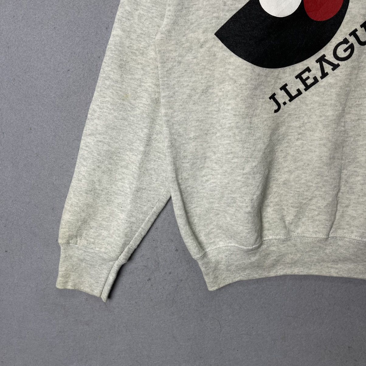 Fruit Of The Loom J.League Official Logo Crewneck Sweatshirt – Heather Grey Size US M / EU 48-50 / 2 - 6 Thumbnail