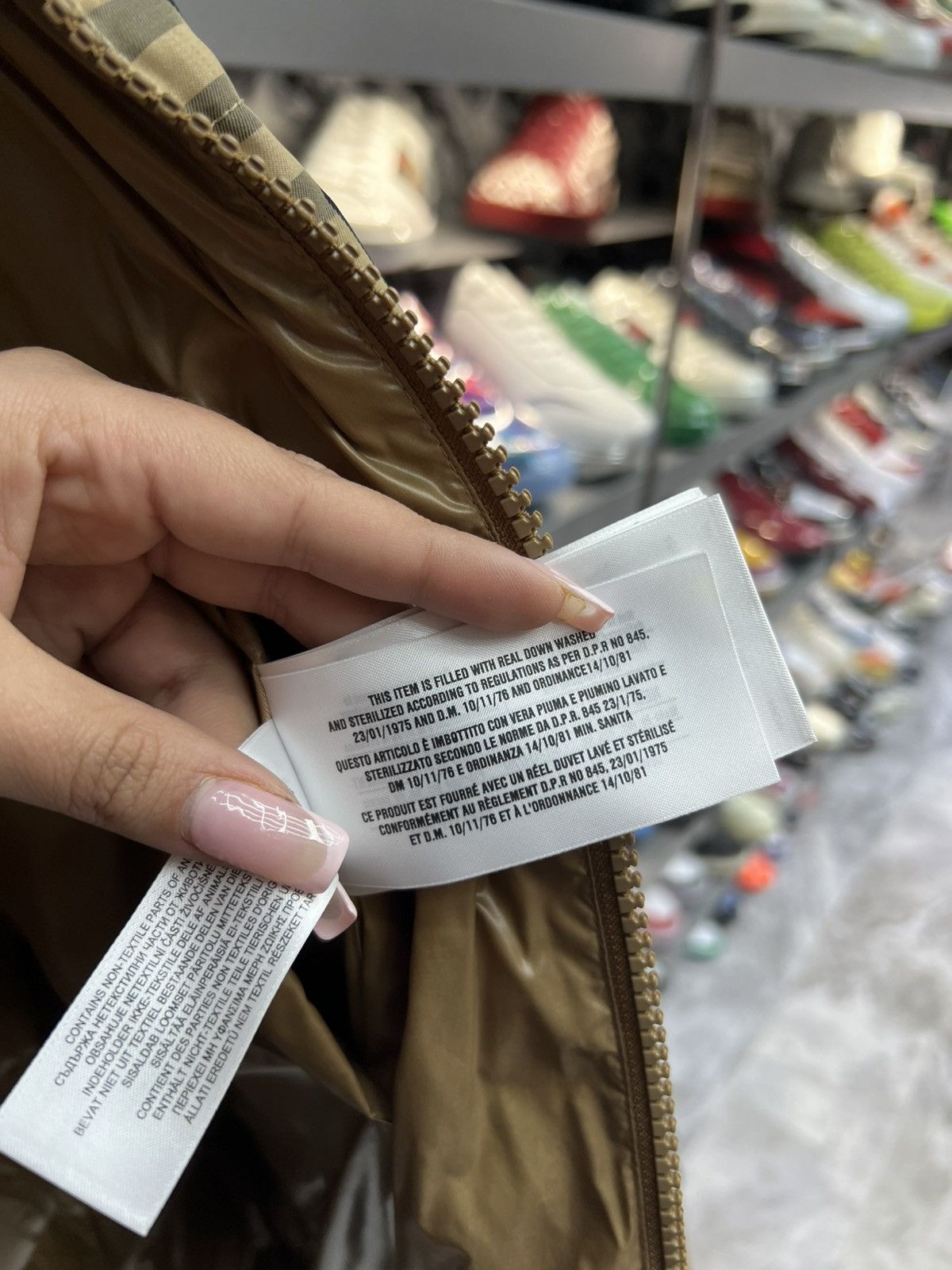 Burberry Burberry Tape Puffer Jacket Size US L / EU 52-54 / 3 - 16 Thumbnail
