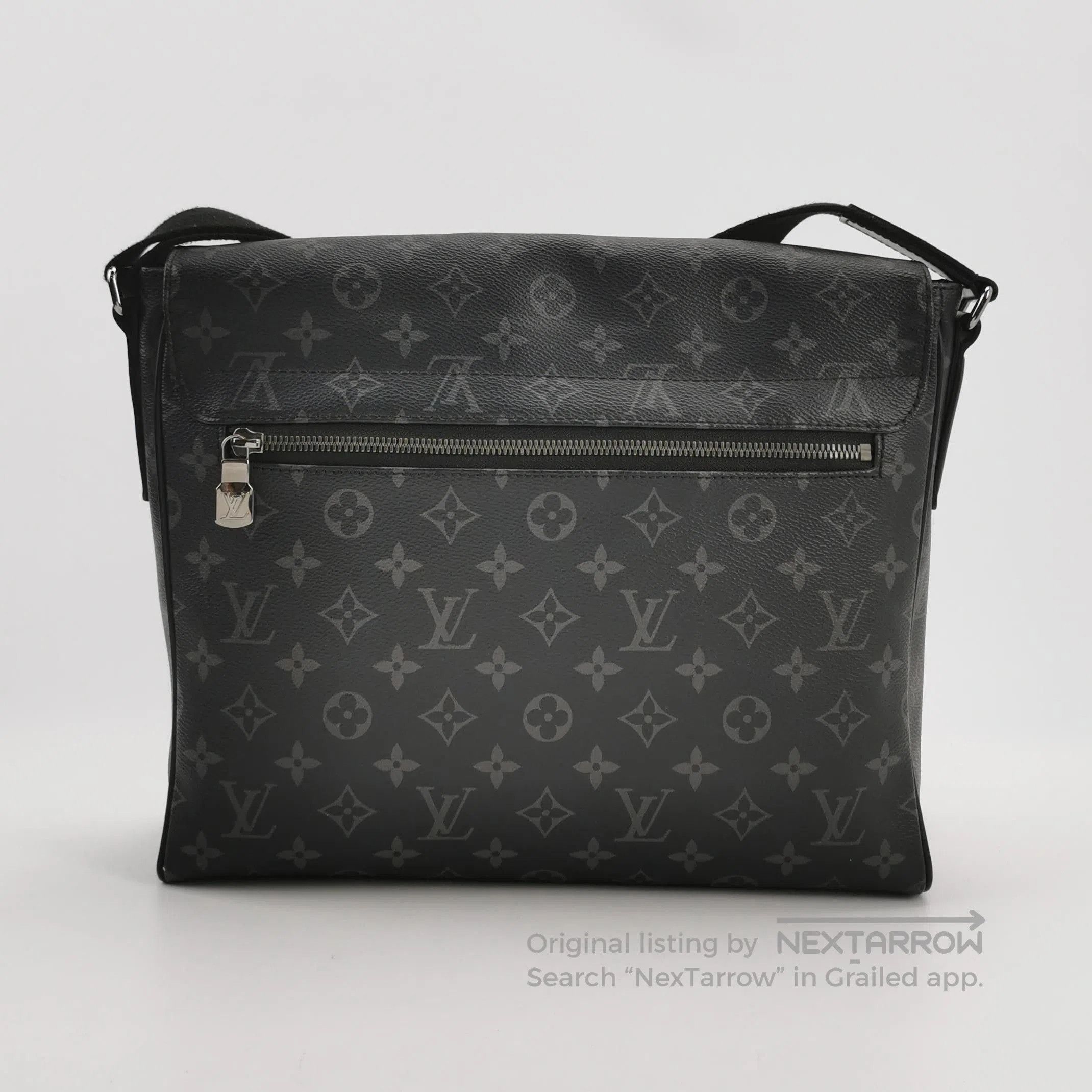 Louis Vuitton Louis Vuitton District Monogram Flap Crossbody Bag. Size ONE SIZE - 2 Thumbnail