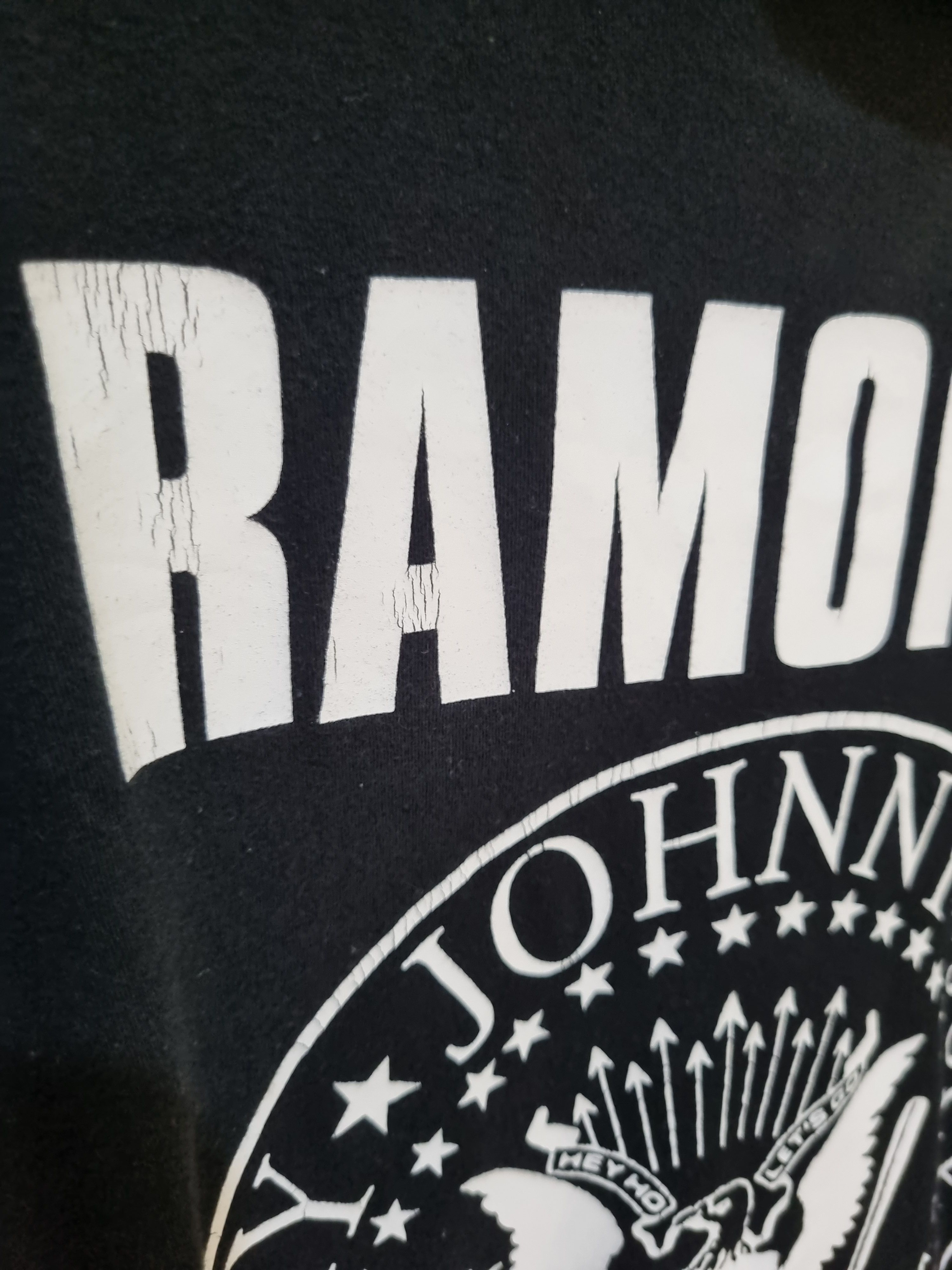Band Tees Ramones WHO.A.U hoodie Size US M / EU 48-50 / 2 - 8 Thumbnail