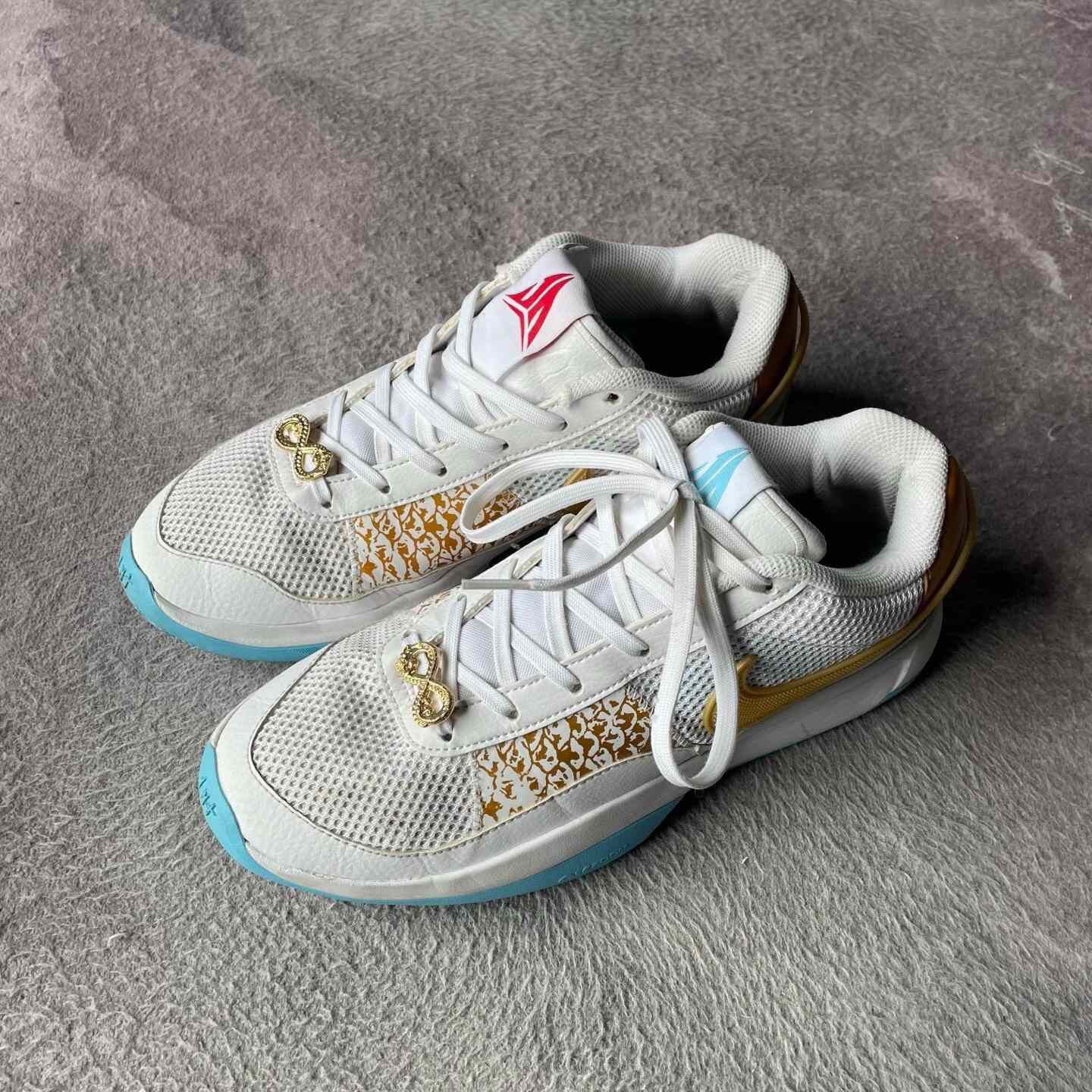 Nike Nike Lowtop Sneakers 44 Men Size US 10.5 / EU 43-44 - 1 Thumbnail