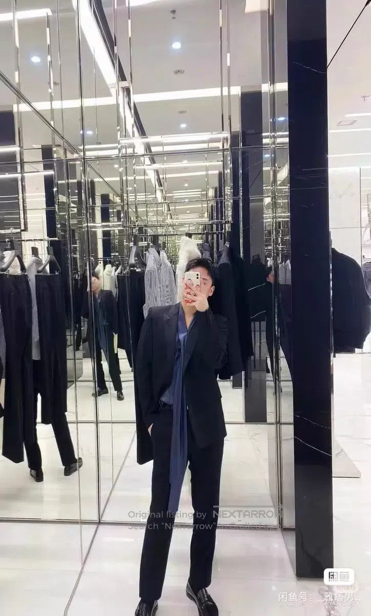Saint Laurent Paris Saint Laurent Paris Satin Smoking Suit Jacket i Size XS / US 0-2 / IT 36-38 - 8 Thumbnail