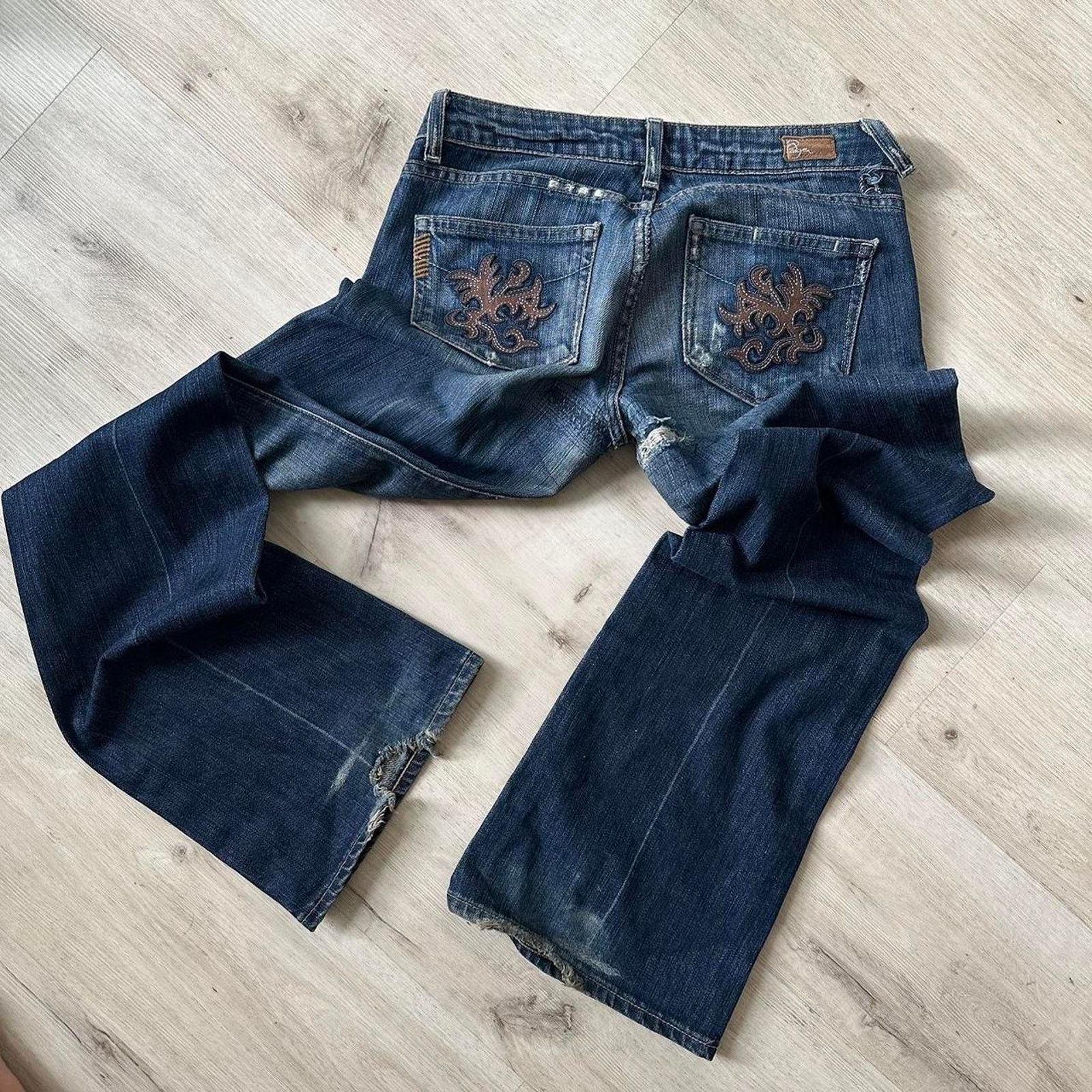 Paige Vintage 00s Paige Low Rise Dark Blue Denim Flare Jeans Pants Size 27" / US 4 / IT 40 - 5 Thumbnail