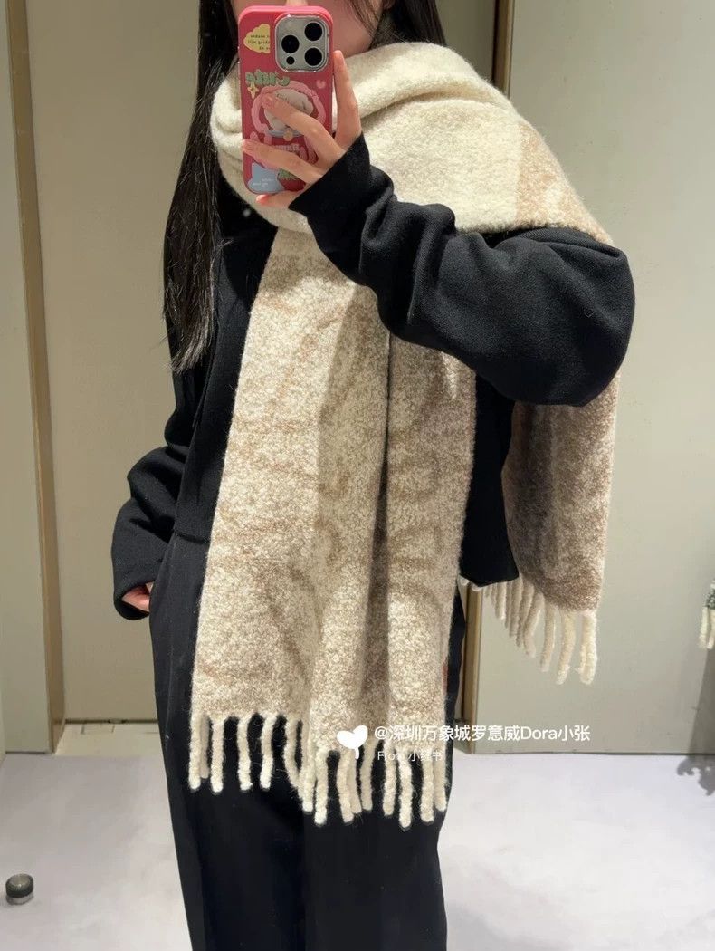Loewe LOEWE A beige scarf with sheep's hair Size ONE SIZE - 8 Thumbnail