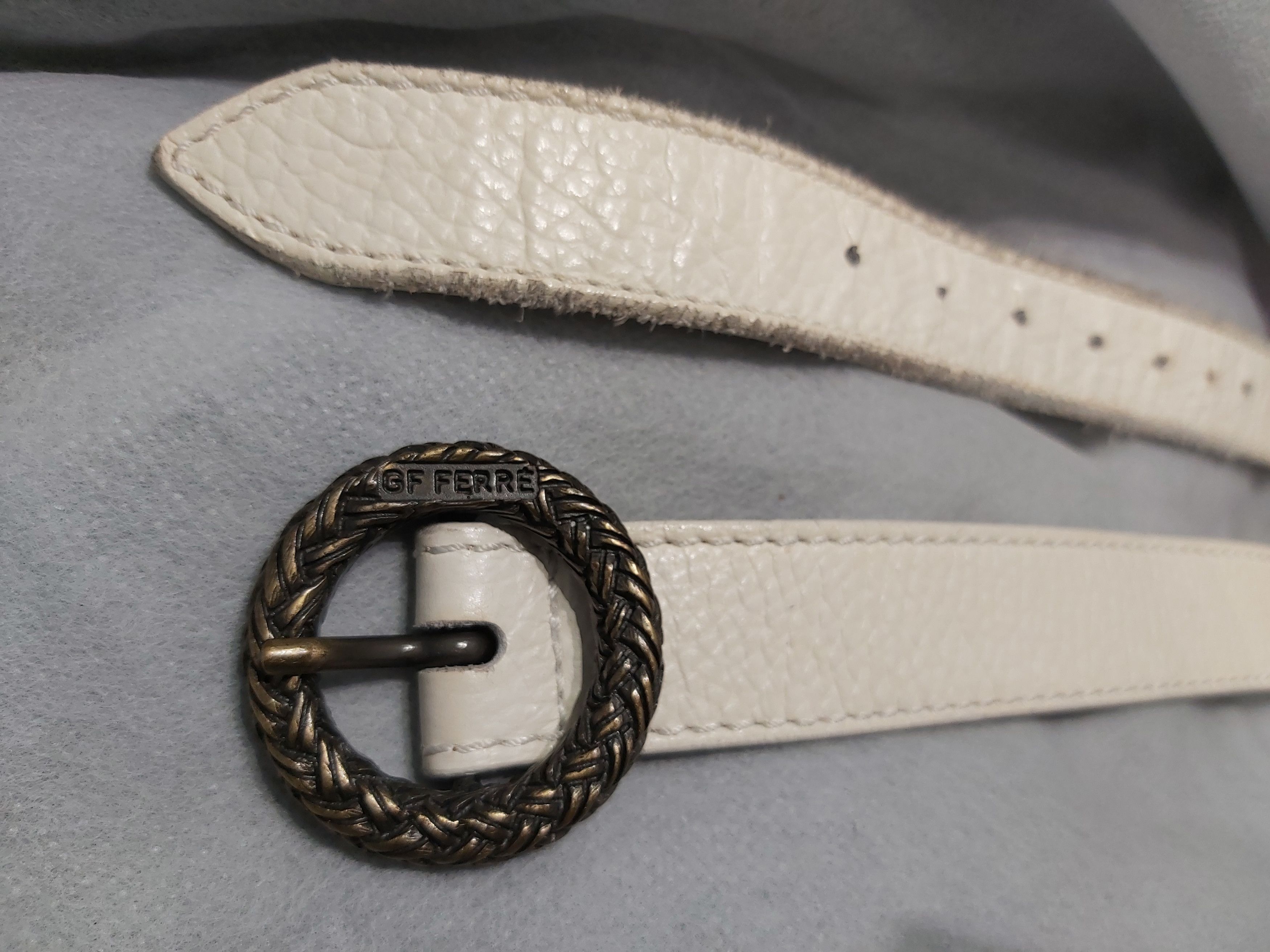 Gianfranco Ferre Gianfranco Ferre belt. Vintage white leather belt rings Size ONE SIZE - 11 Thumbnail