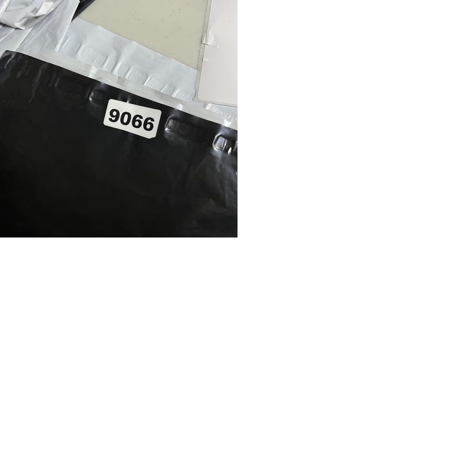 Miss Me VINTAGE Mecca Baggy Cargo Hip Hop Shorts Y2K Size 36 Men Beige Cotton Wool Denim 5-Pocket Casual Summer Winter Spring Fall Mens Size US 27 - 9 Thumbnail