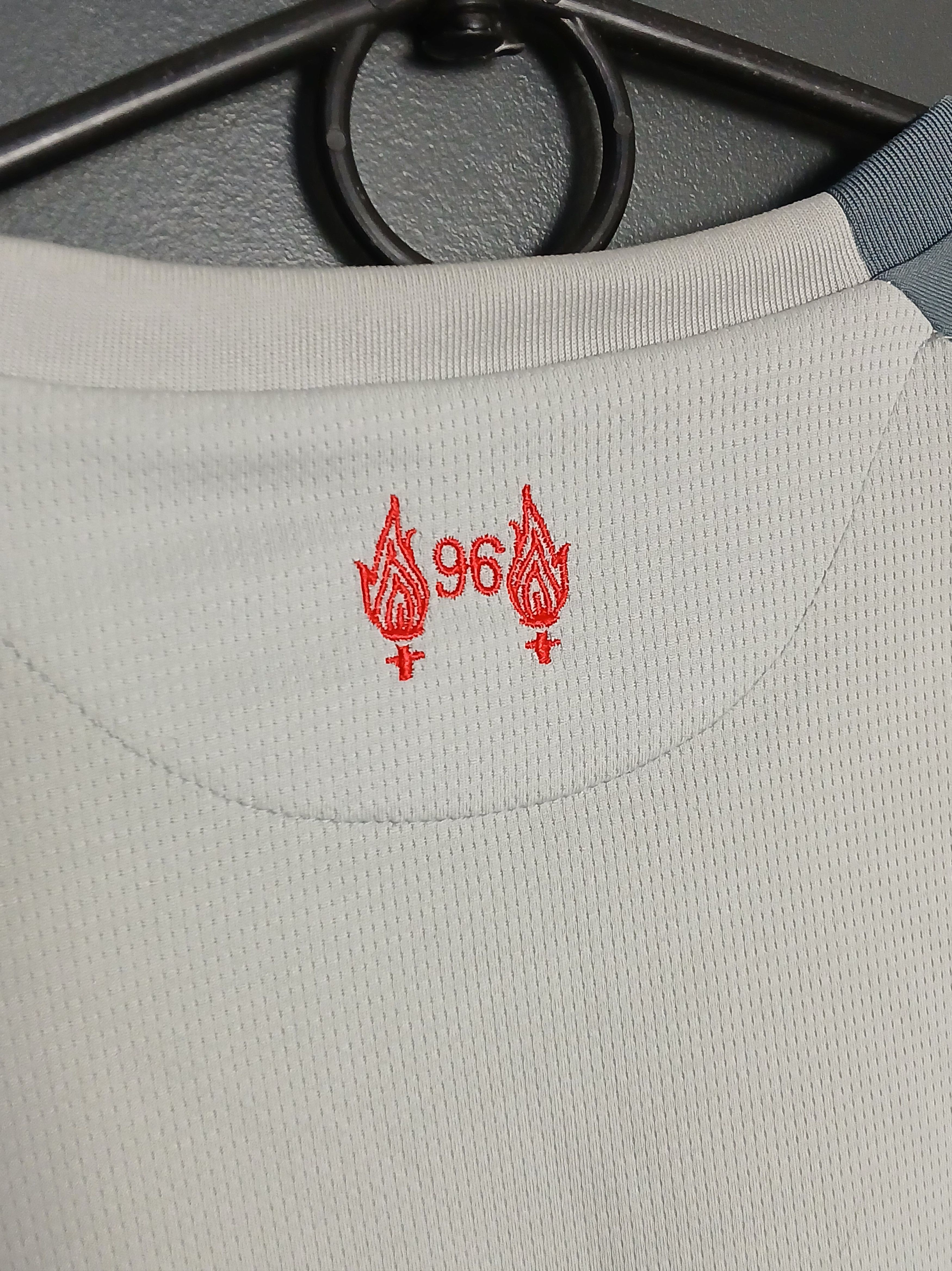 Other Liverpool 18/19 Third Football Jersey T-Shirt Size US M / EU 48-50 / 2 - 4 Thumbnail