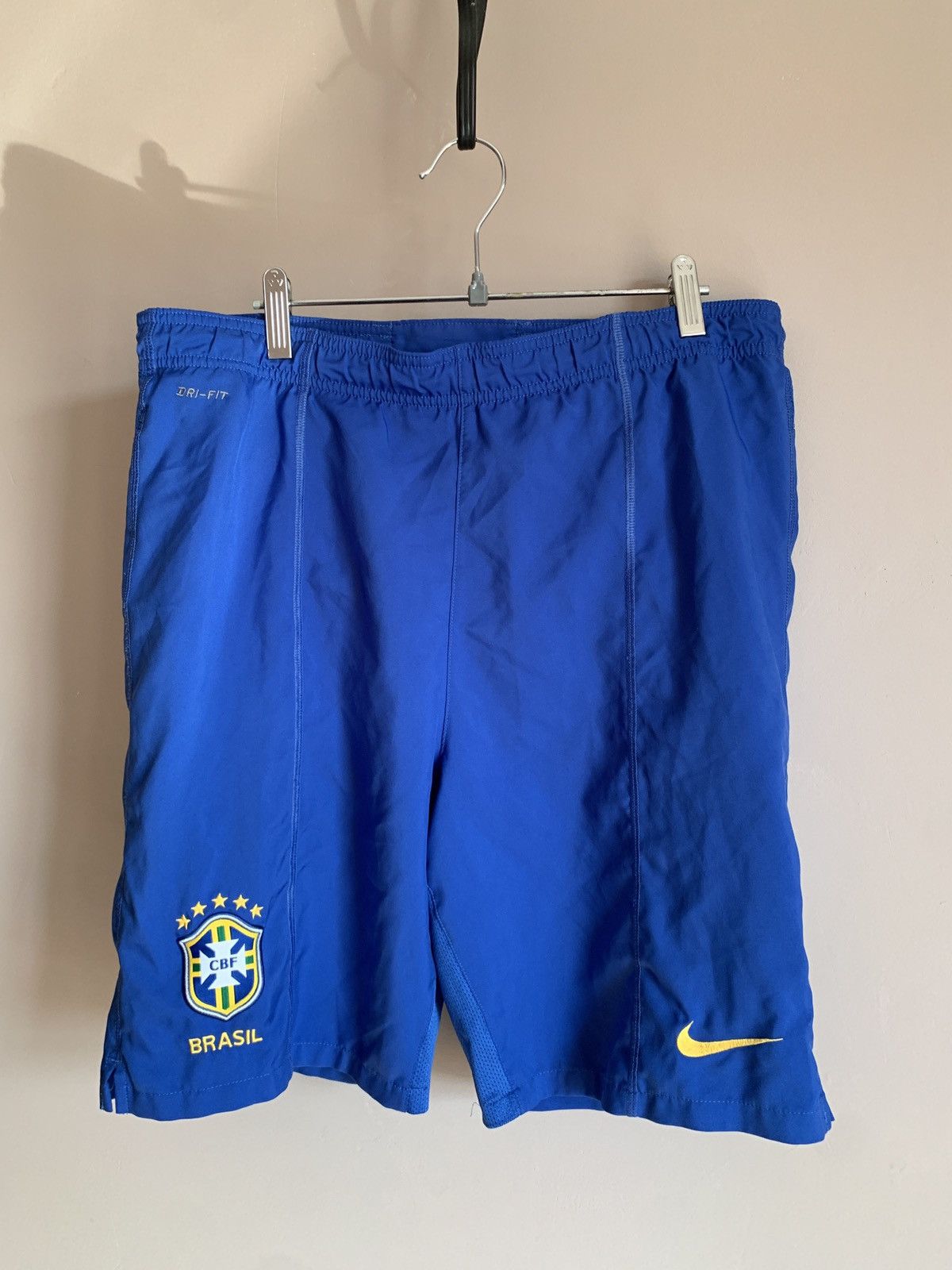 Nike Vintage Nike BRASIL 2006 2008 soccer shorts blue home Size US 28 / EU 44 - 1 Thumbnail