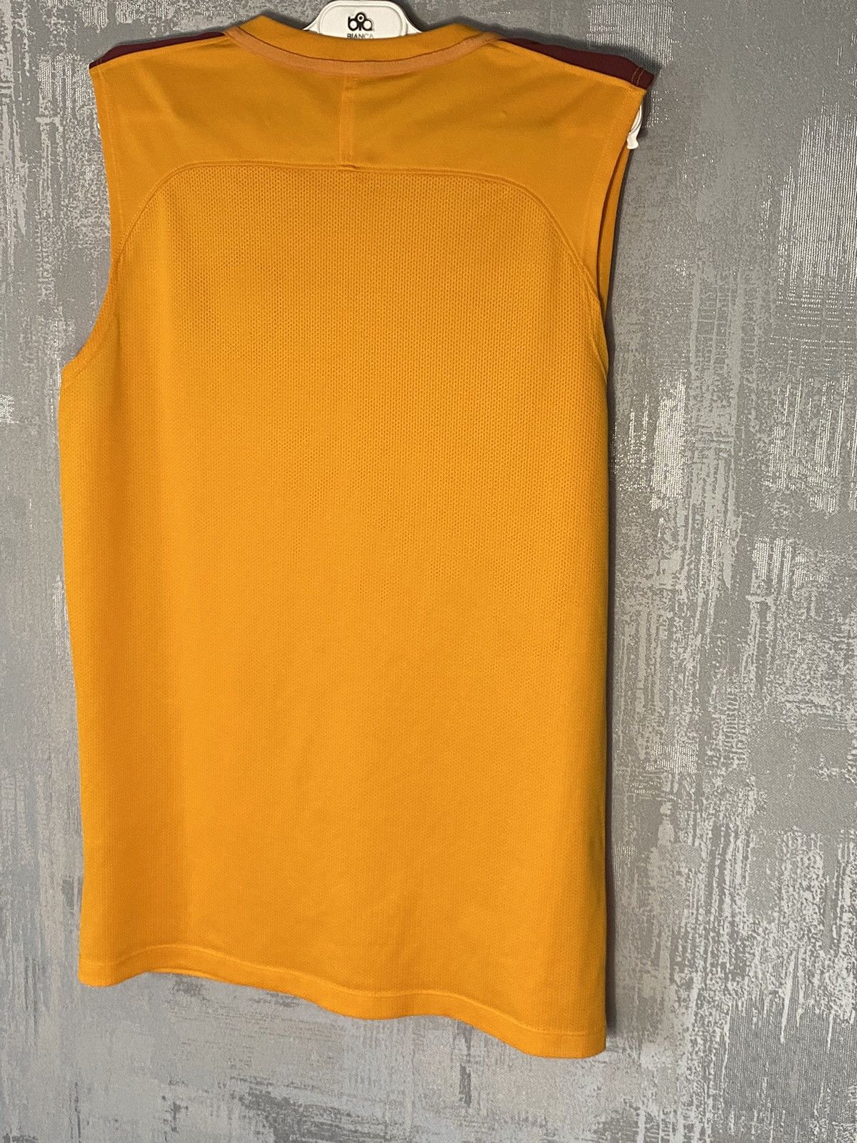 Nike × Vintage Vintage Roma Nike Soccer Football JerseyTraining Size US M / EU 48-50 / 2 - 2 Thumbnail