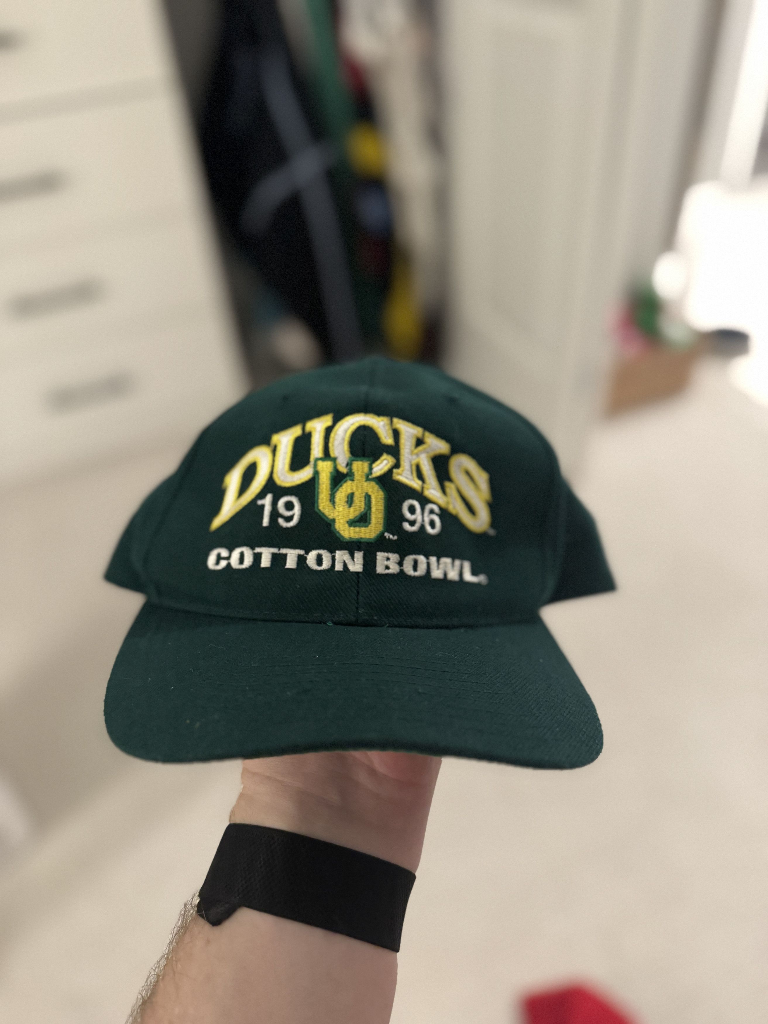 Vintage *VINTAGE* Oregon Ducks 1996 Cotton Bowl Headmasters Snapback Size ONE SIZE - 1 Thumbnail