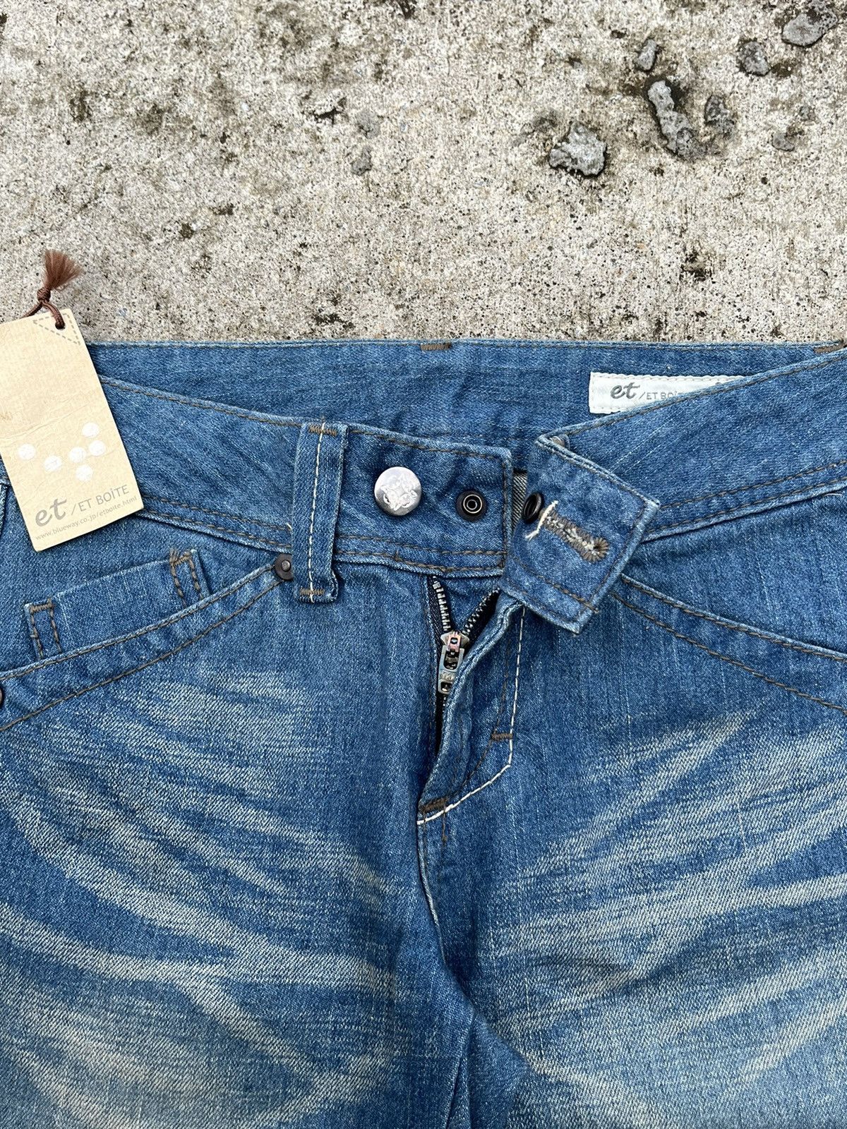 ET Boite Flare Jeans