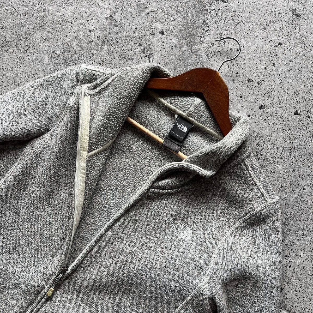 The North Face The North Face Womens Gray Full Zip Fleece Jacket Outdoor Size M / US 6-8 / IT 42-44 - 4 Thumbnail