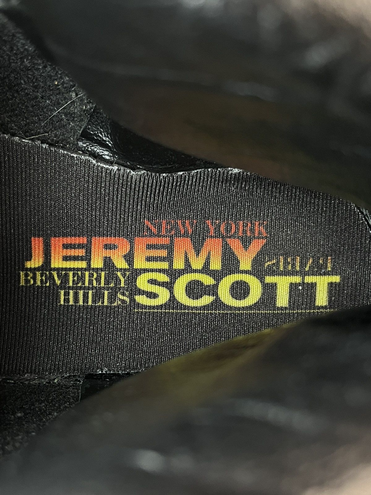Adidas × Jeremy Scott RARE Adidas x Jeremy Scott JS Flames Size US 9 / EU 42 - 12 Thumbnail