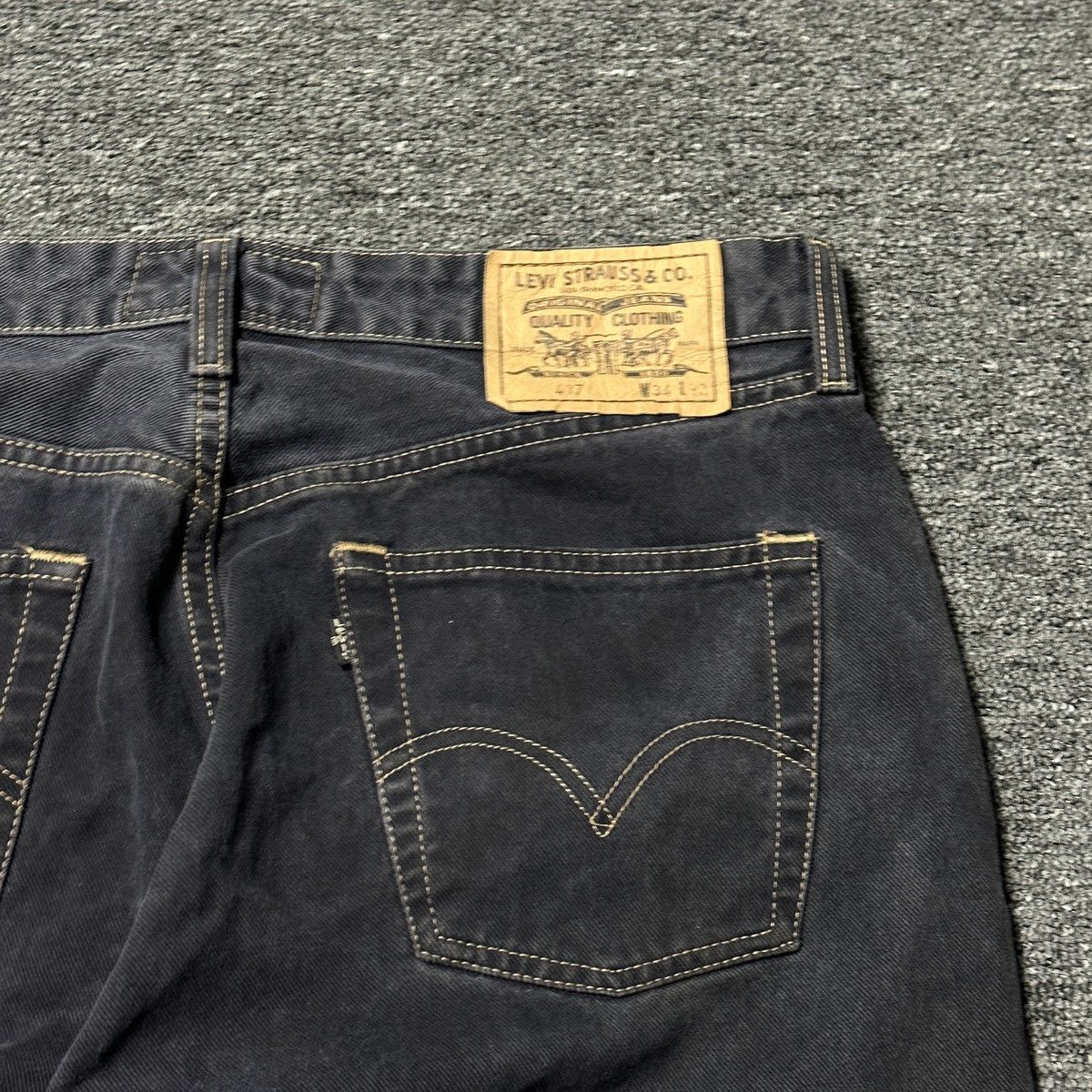 Levi's Vintage 90s Levi’s 417 jeans dark denim faded size 34x32 Size US 34 / EU 50 - 5 Thumbnail