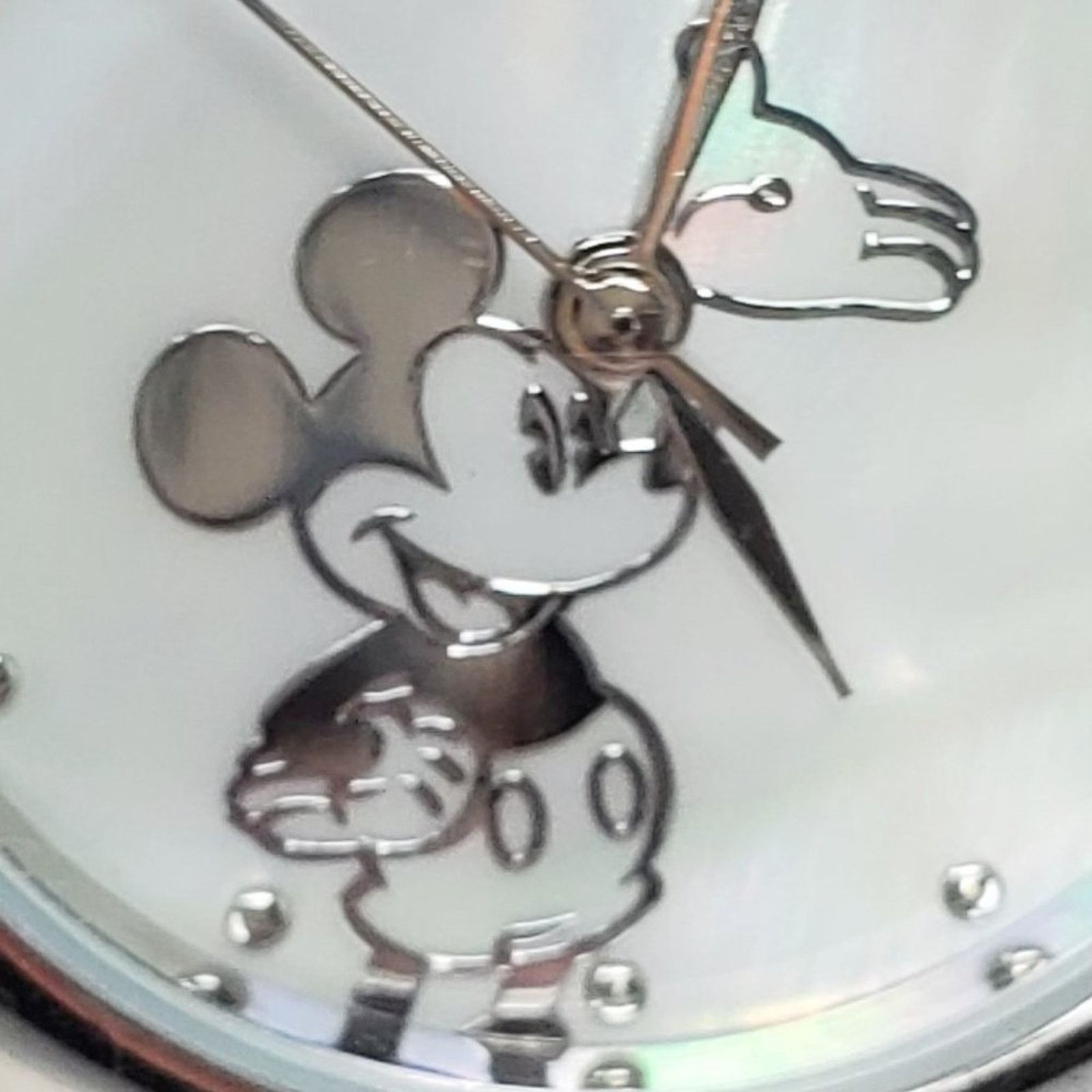Disney Disney Mickey Mouse Chain Mail Watch Mother of Pearl Face Size ONE SIZE - 2 Thumbnail