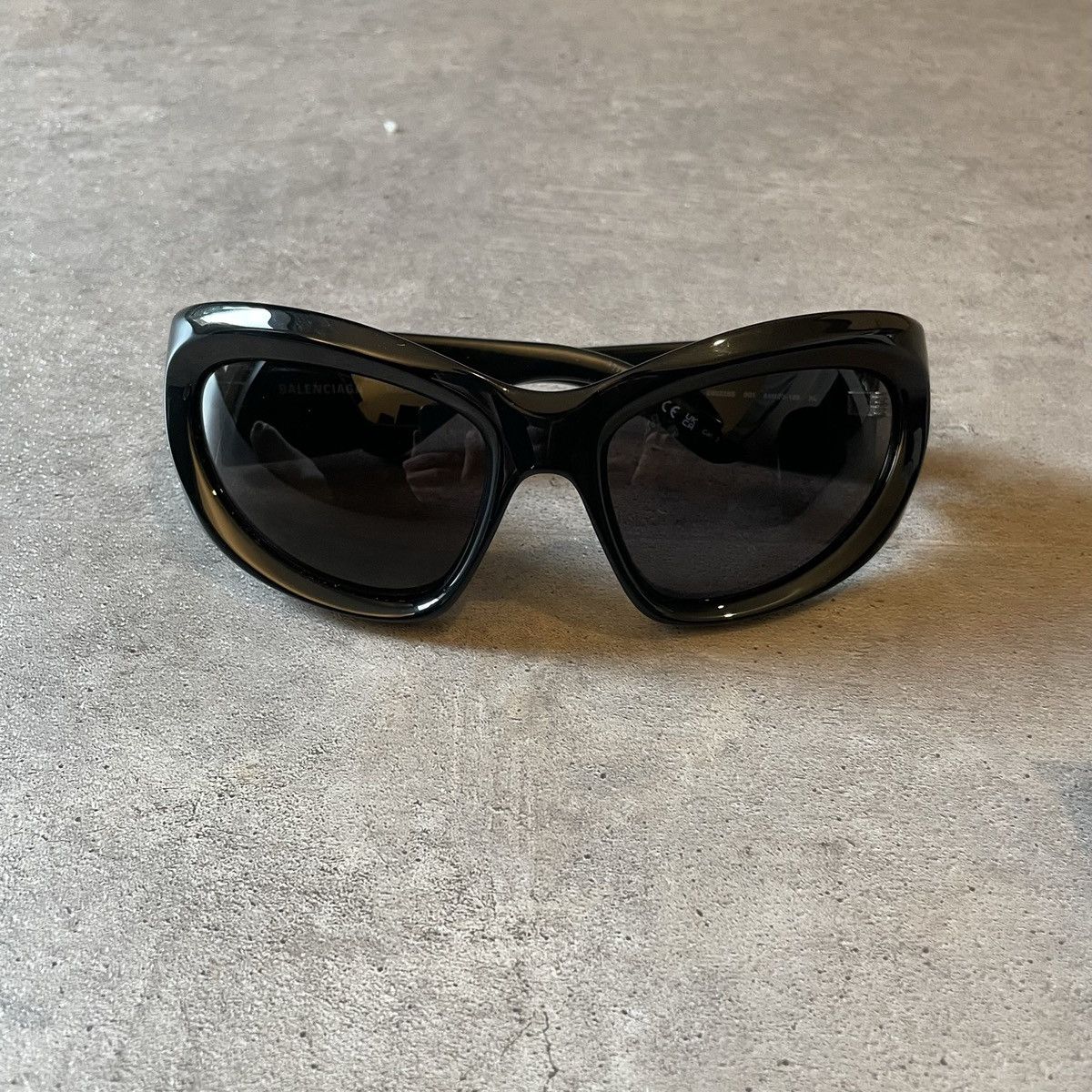 Balenciaga Balenciaga Wide D Frame Sunglasses Size ONE SIZE - 1 Thumbnail