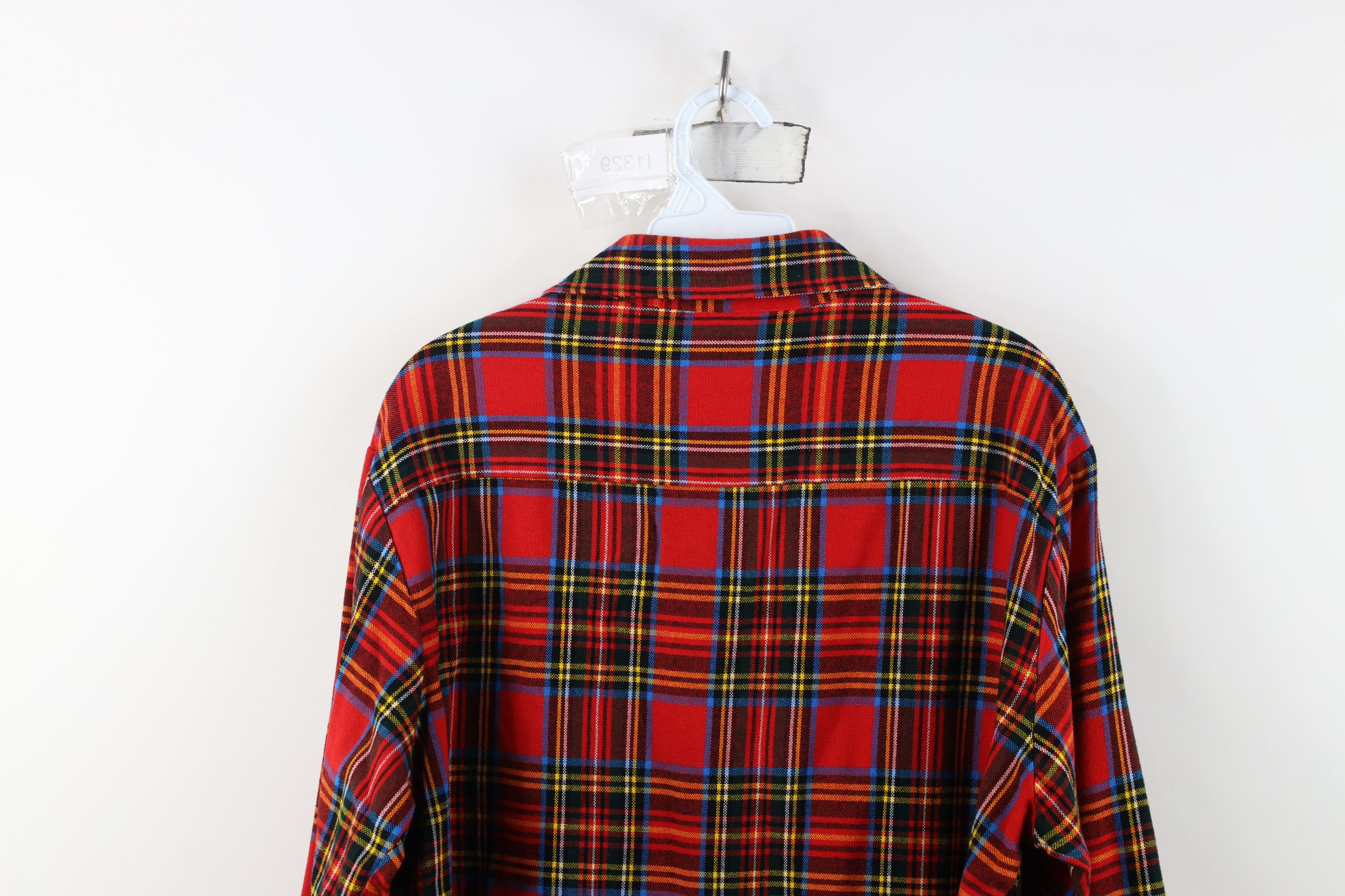 Vintage Vintage 70s Streetwear Knit Collared Button Shirt Plaid Size US L / EU 52-54 / 3 - 12 Thumbnail