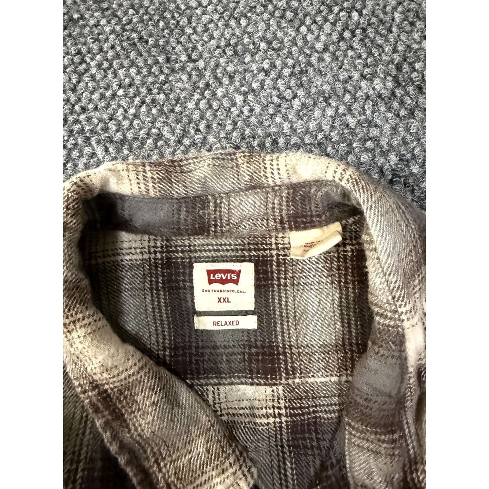 Levi's Levi's Shirt Mens 2XL Brown Plaid Flannel Long Sleeve Button Front Casual Size US XXL / EU 58 / 5 - 4 Thumbnail